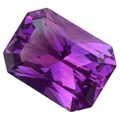 Gorgeous 2.95cts Natural Purple Loose Amethyst Emerald Shape Gemstone