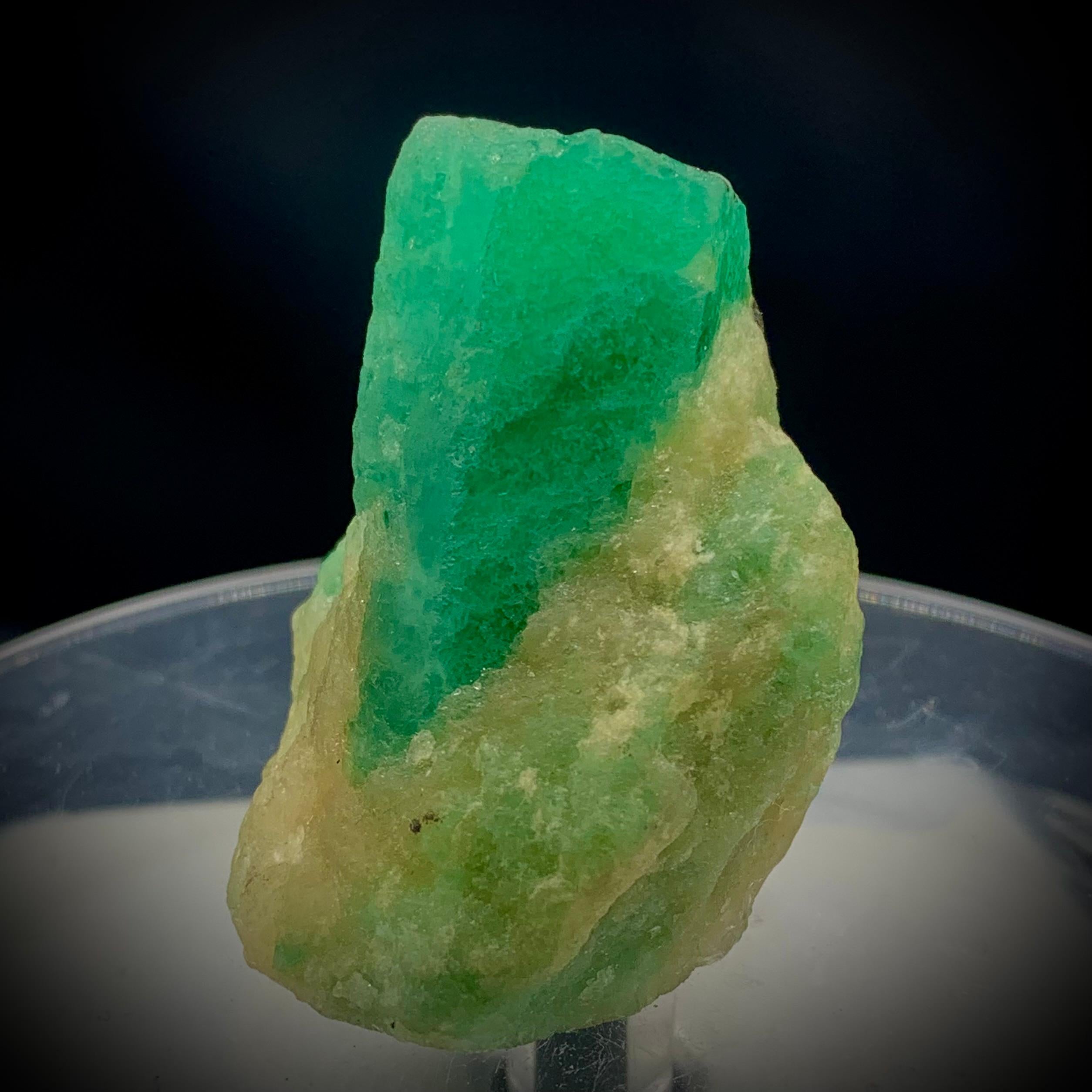 Gorgeous 44 Gram Natural Emerald Specimen with Calcite Matrix from Pakistan Mine 7