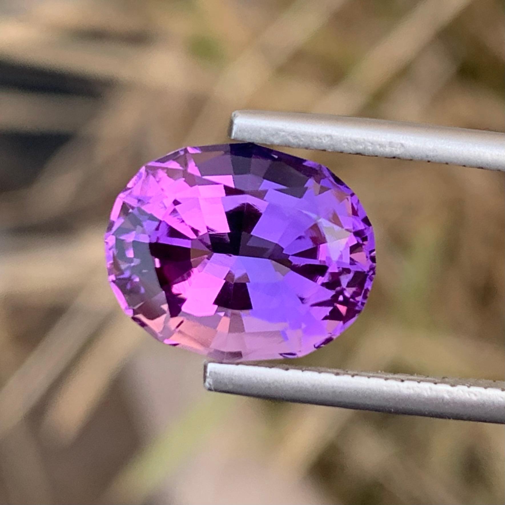 Gorgeous 4.60 Carats Natural Loose Deep Purple Amethyst Ring Gem For Sale 3