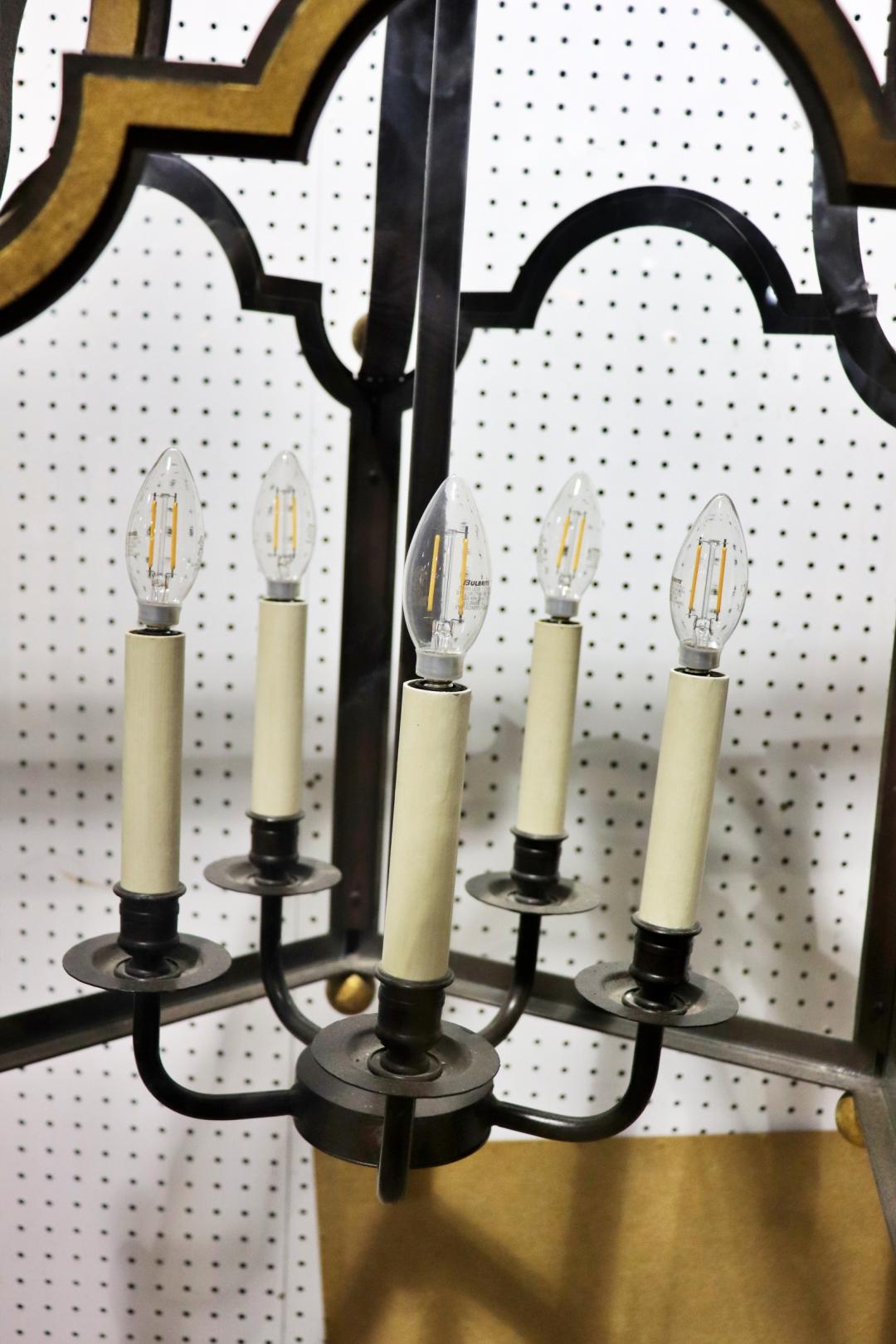 Gorgeous 5 light 5 panel Glazed Wrought Iron Lantern Chandelier In Good Condition For Sale In Swedesboro, NJ