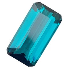 Magnifique tourmaline indicolite bleue naturelle de 5,15 carats, taille émeraude