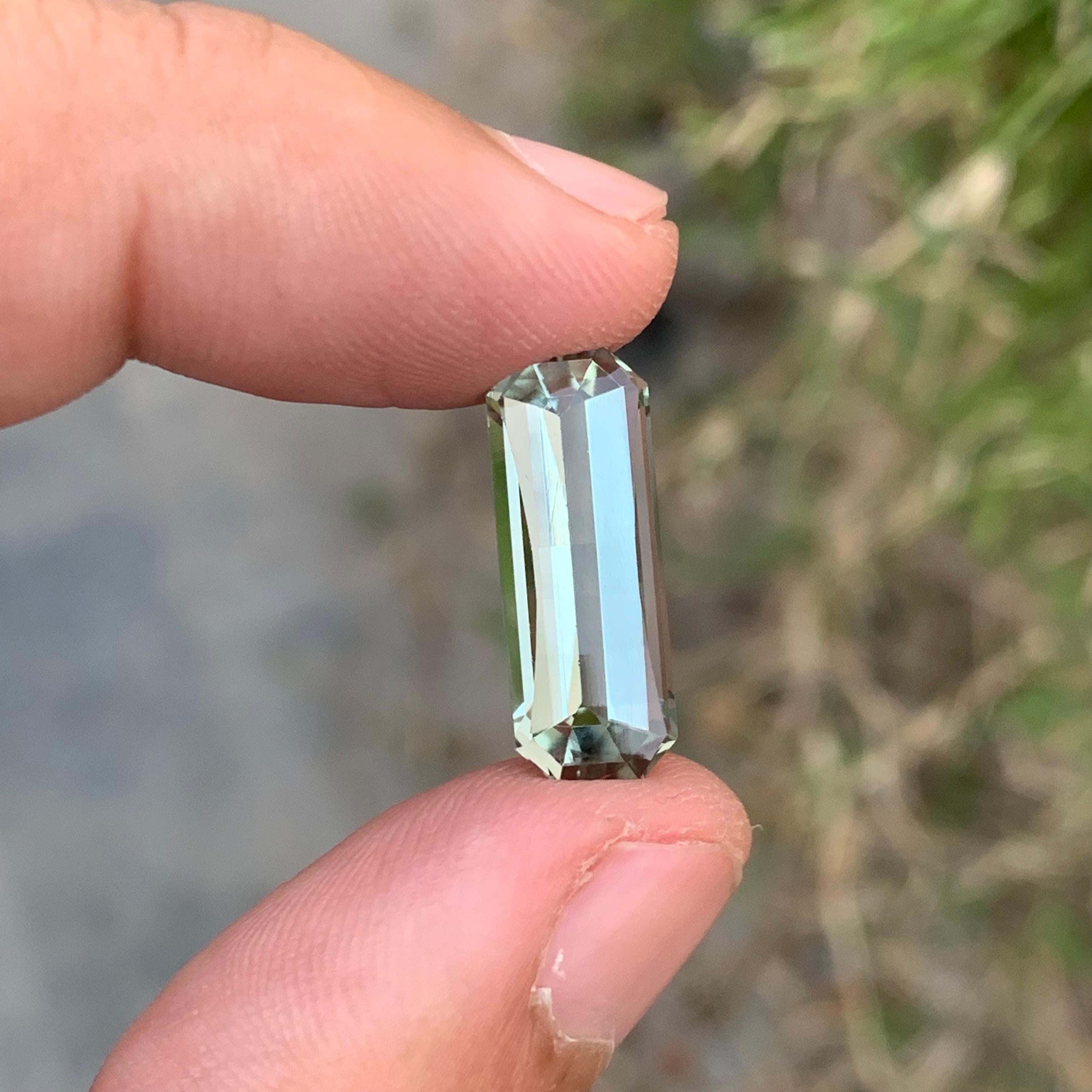 Gorgeous 5.70 Carats Light Green Loose Amethyst Prasiolite Pixel Cut Gemstone In New Condition For Sale In Peshawar, PK