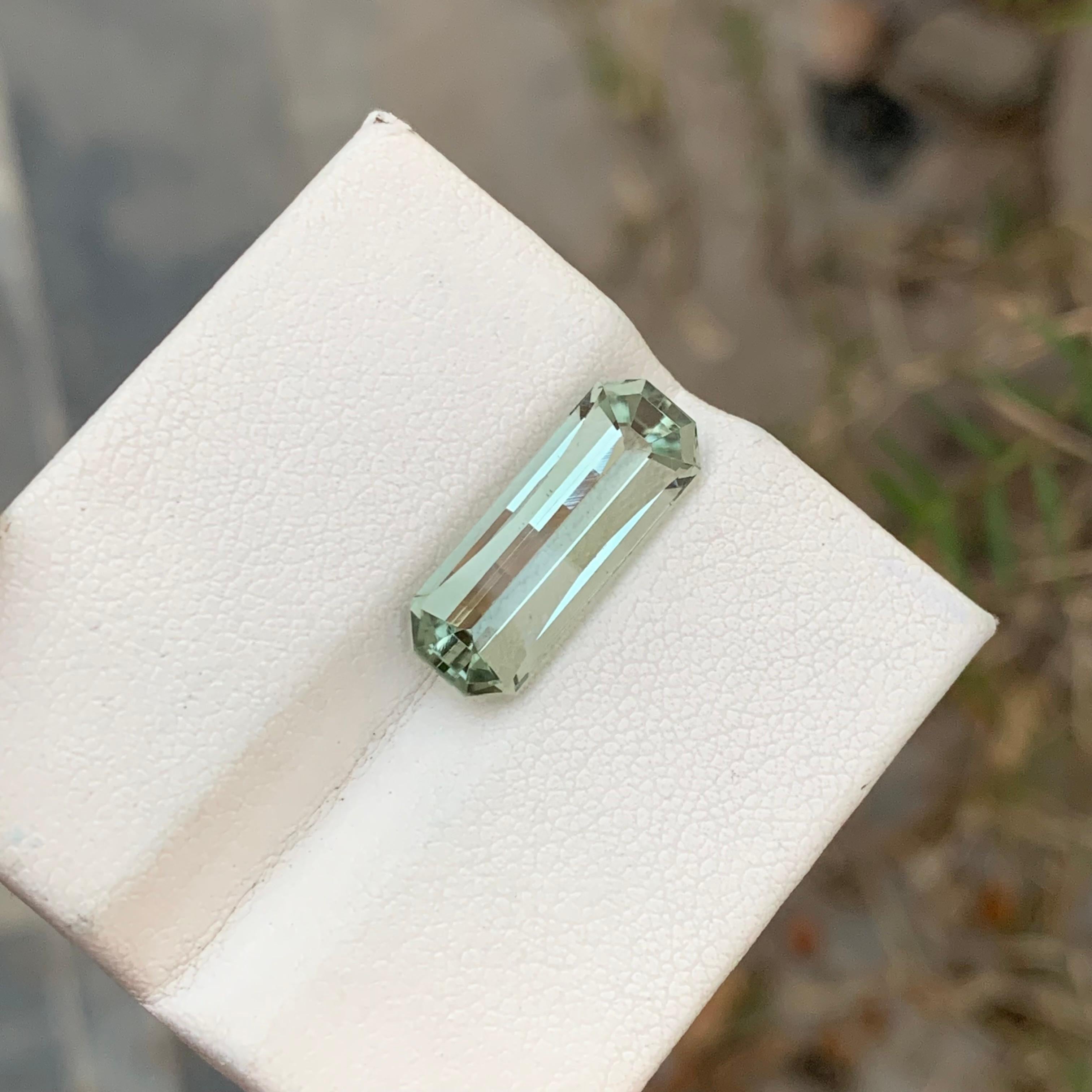 Gorgeous 5.70 Carats Light Green Loose Amethyst Prasiolite Pixel Cut Gemstone For Sale 2