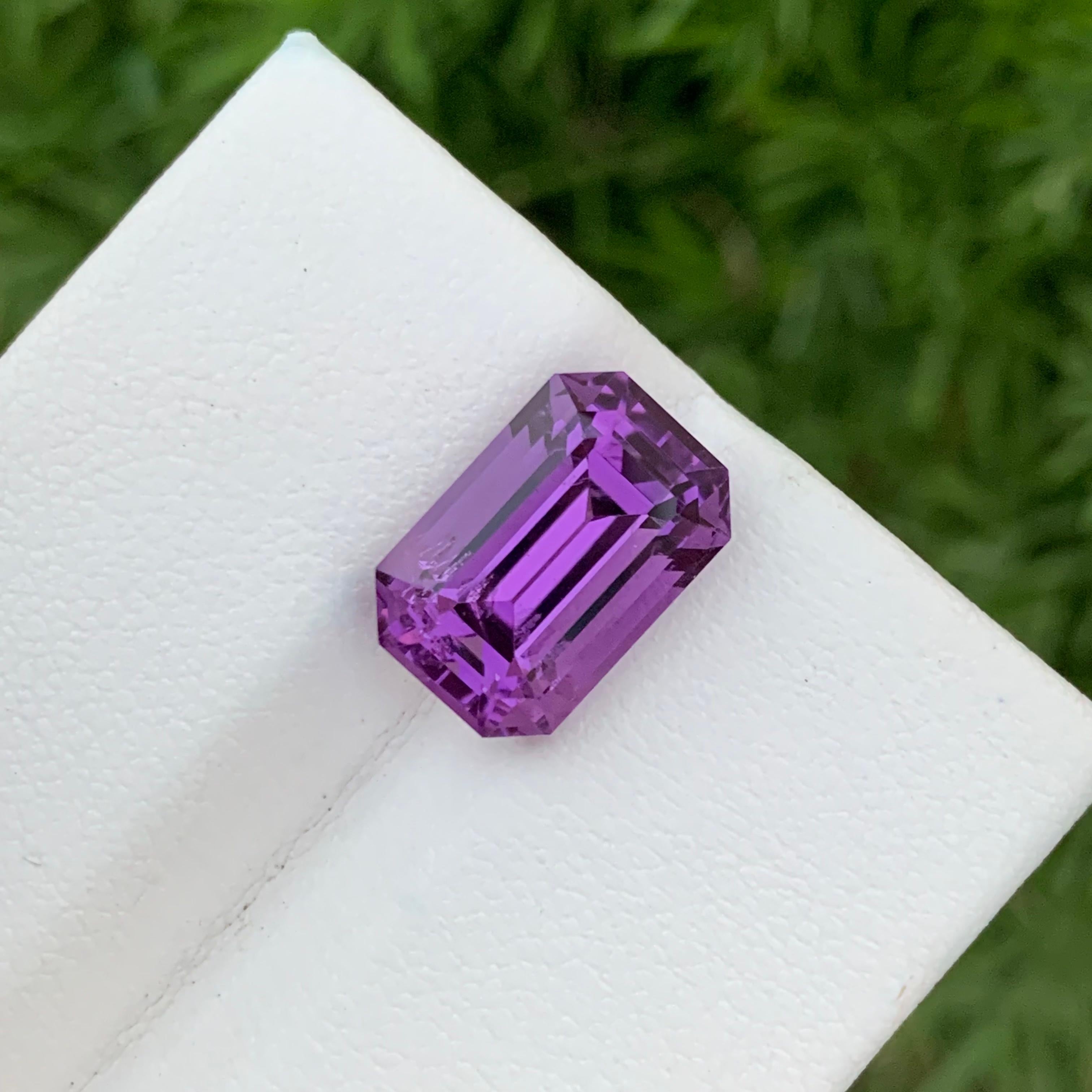 Gorgeous 6.85 Carat Natural Loose Purple Amethyst Ring Gems Emerald Shape  For Sale 5