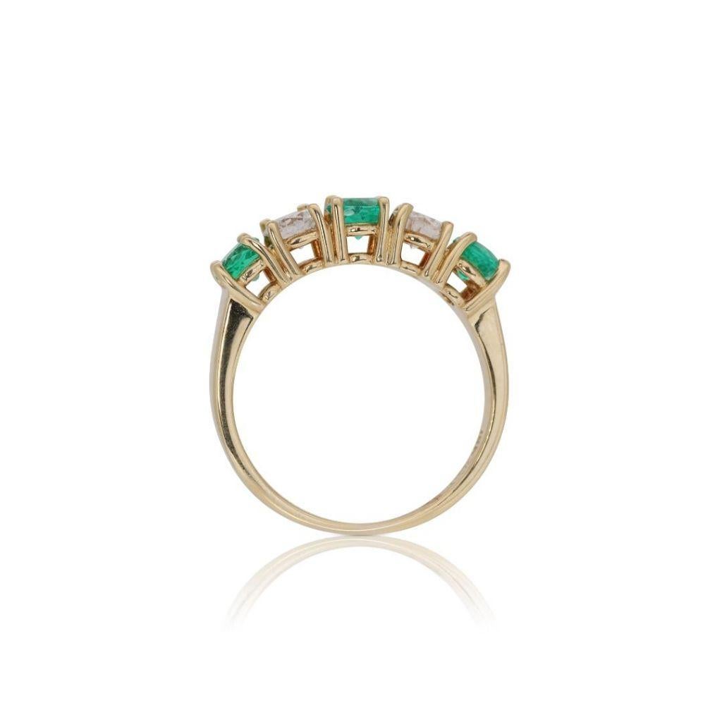 Gorgeous .80ct. Round Mixed Cut Pave Emerald Ring-IGI Certificate For Sale 3
