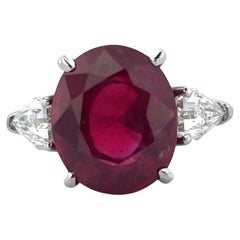 Gorgeous 8.17 Carat Ruby with 1 Carat Natural White Diamonds Platinum Ring