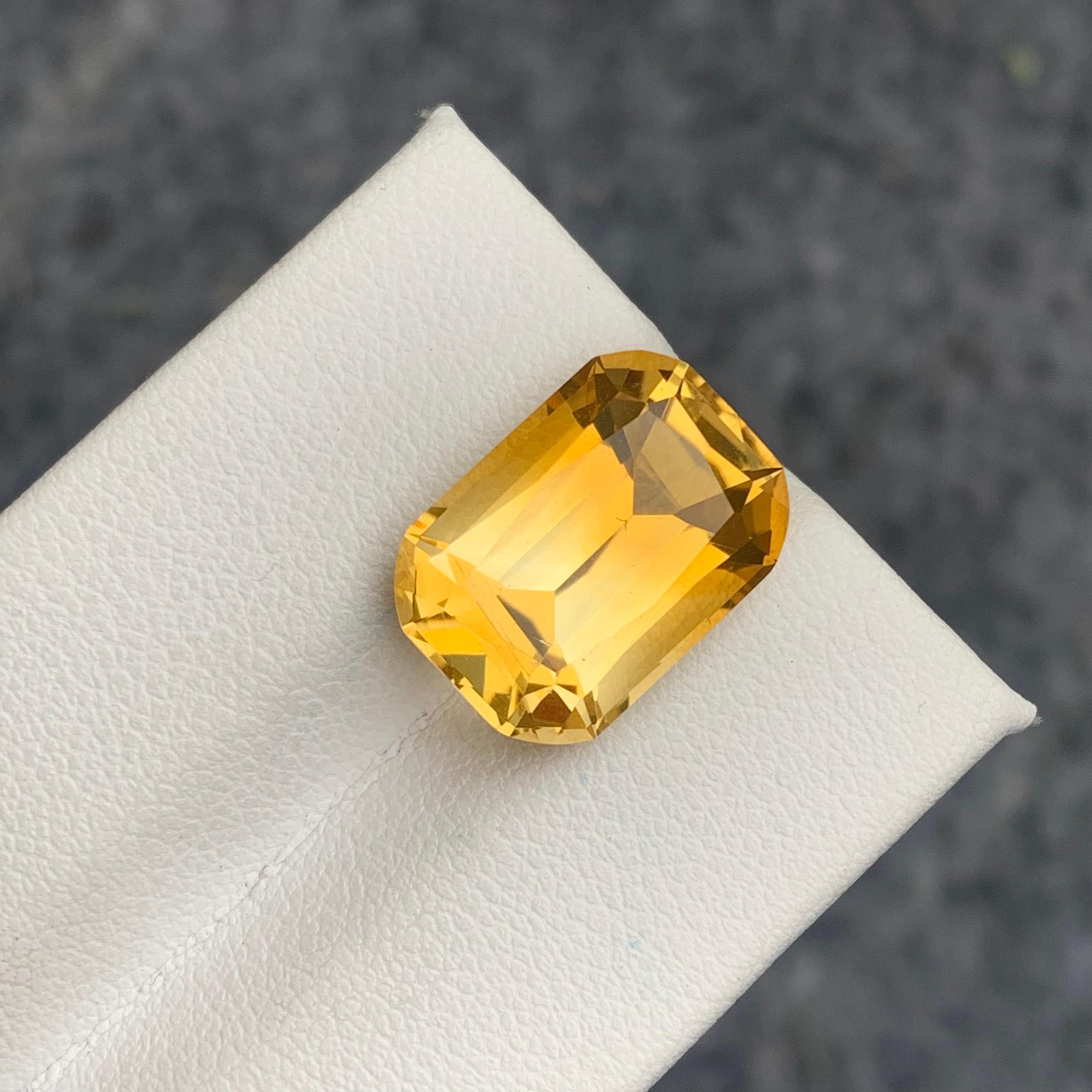 Cushion Cut Gorgeous 9.05 Carat Natural Loose Yellow Citrine Long Cushion Shape from Brazil For Sale