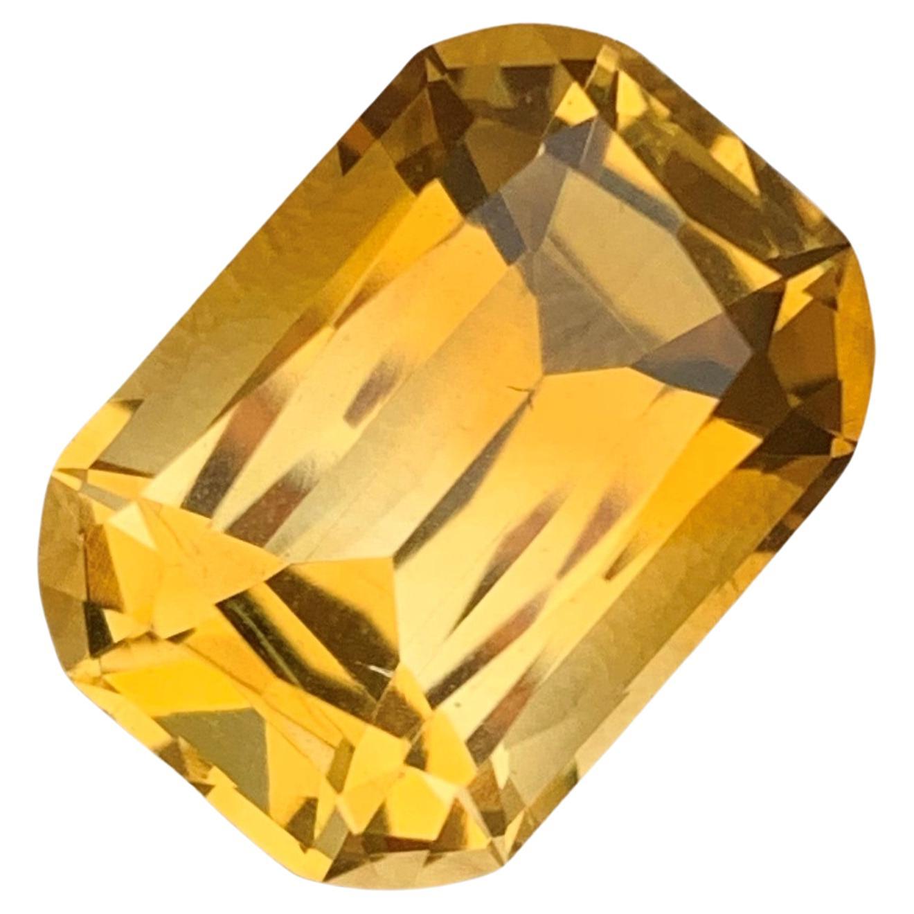Gorgeous 9.05 Carat Natural Loose Yellow Citrine Long Cushion Shape from Brazil For Sale