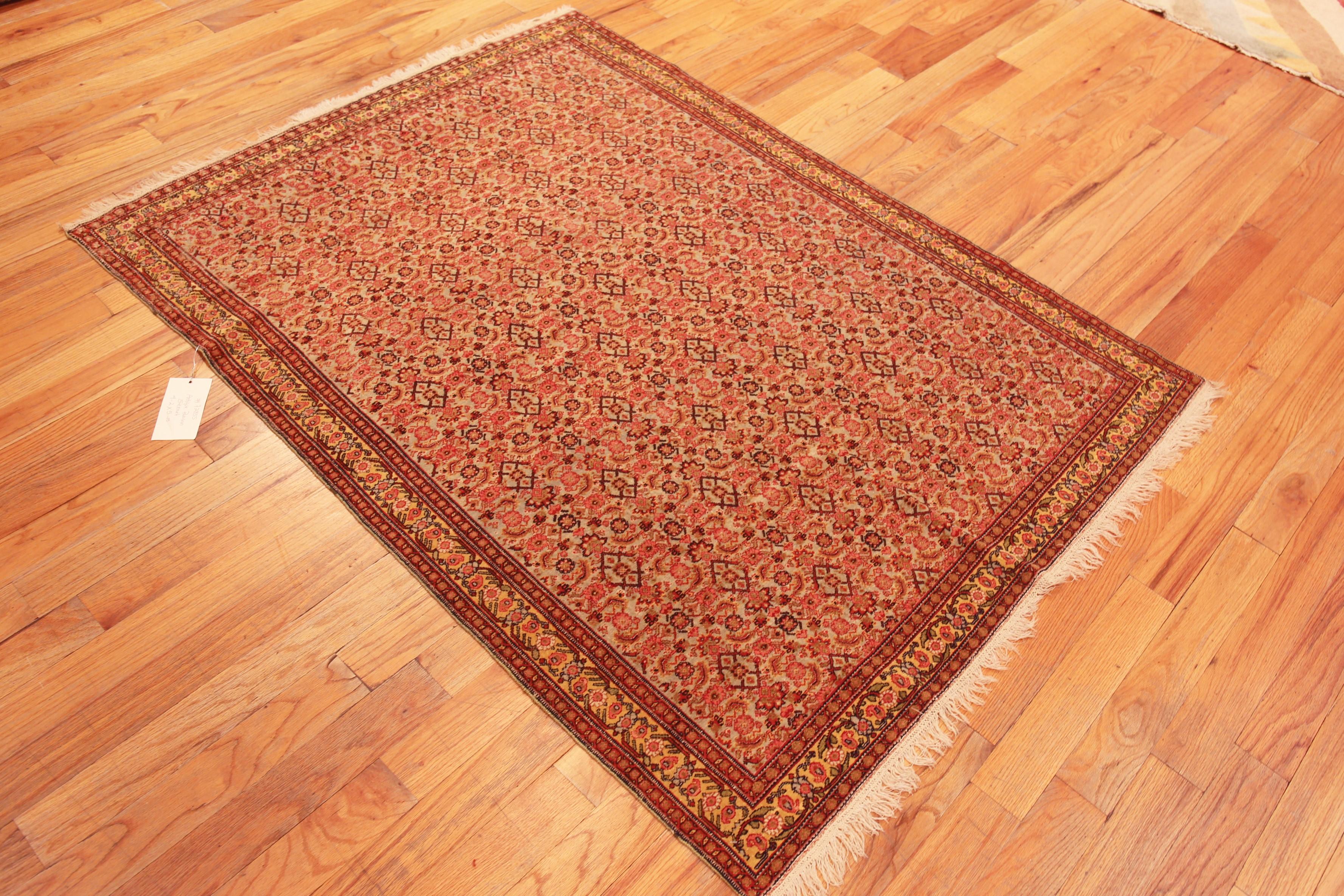 Wunderschöner antiker persischer Senneh-Teppich mit Allover-Design, Herkunftsland: Persische Teppiche, CIRCA Datum: 1900