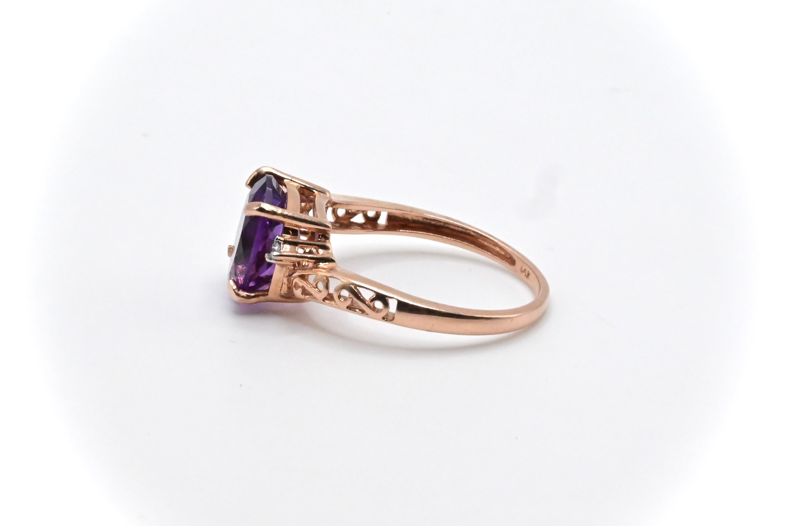 Oval Cut Gorgeous Amethyst and Diamond 14k Yellow Gold Ring