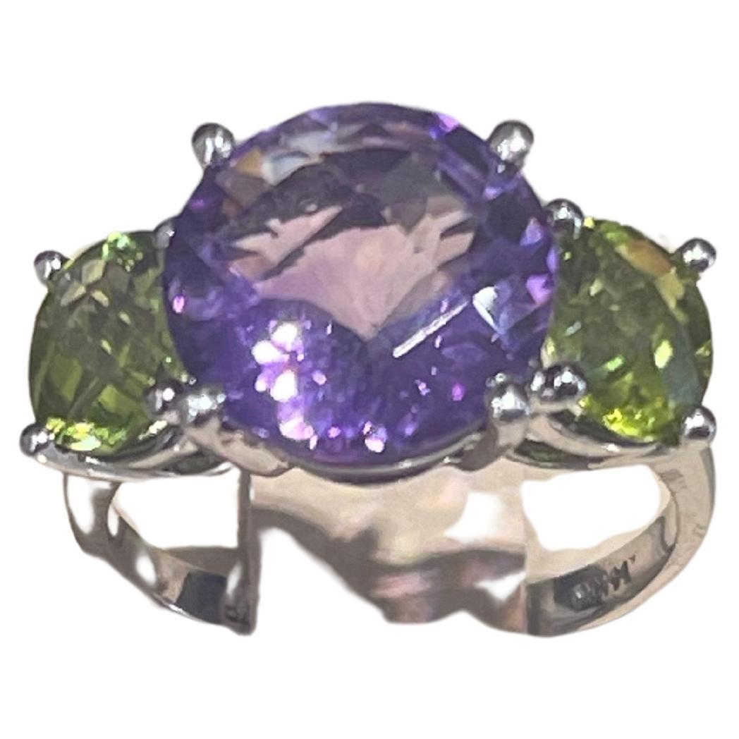 Gorgeous Amethyst And Peridot Ring In 14k White Gold