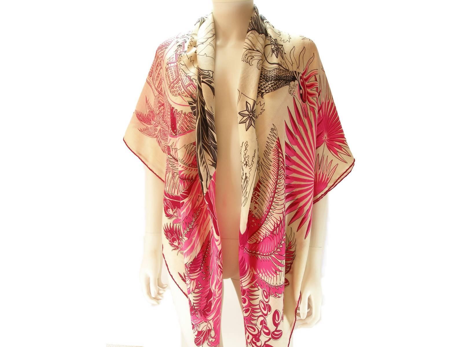 Gorgeous and Rare New Hermes Mythiques Phoenix Cashmere and Silk Shawl 140 cm  In New Condition In VERGT, FR