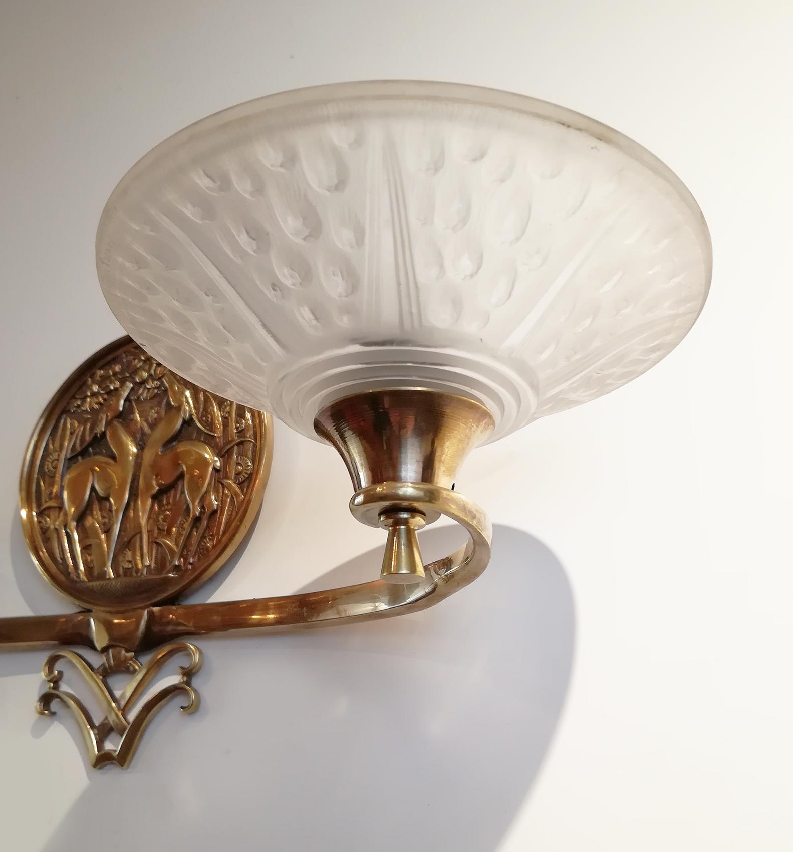 Gorgeous and Rare Pair of French Art Deco Sconces Signed Muller Frères Luneville For Sale 1