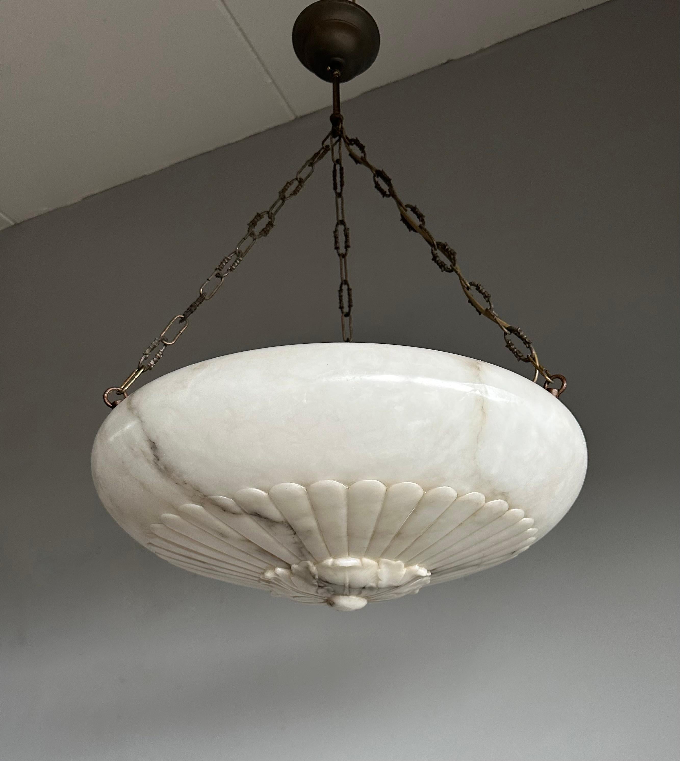 Gorgeous Antique 20 Inches in Diameter White & Black Alabaster Chandelier Light For Sale 2