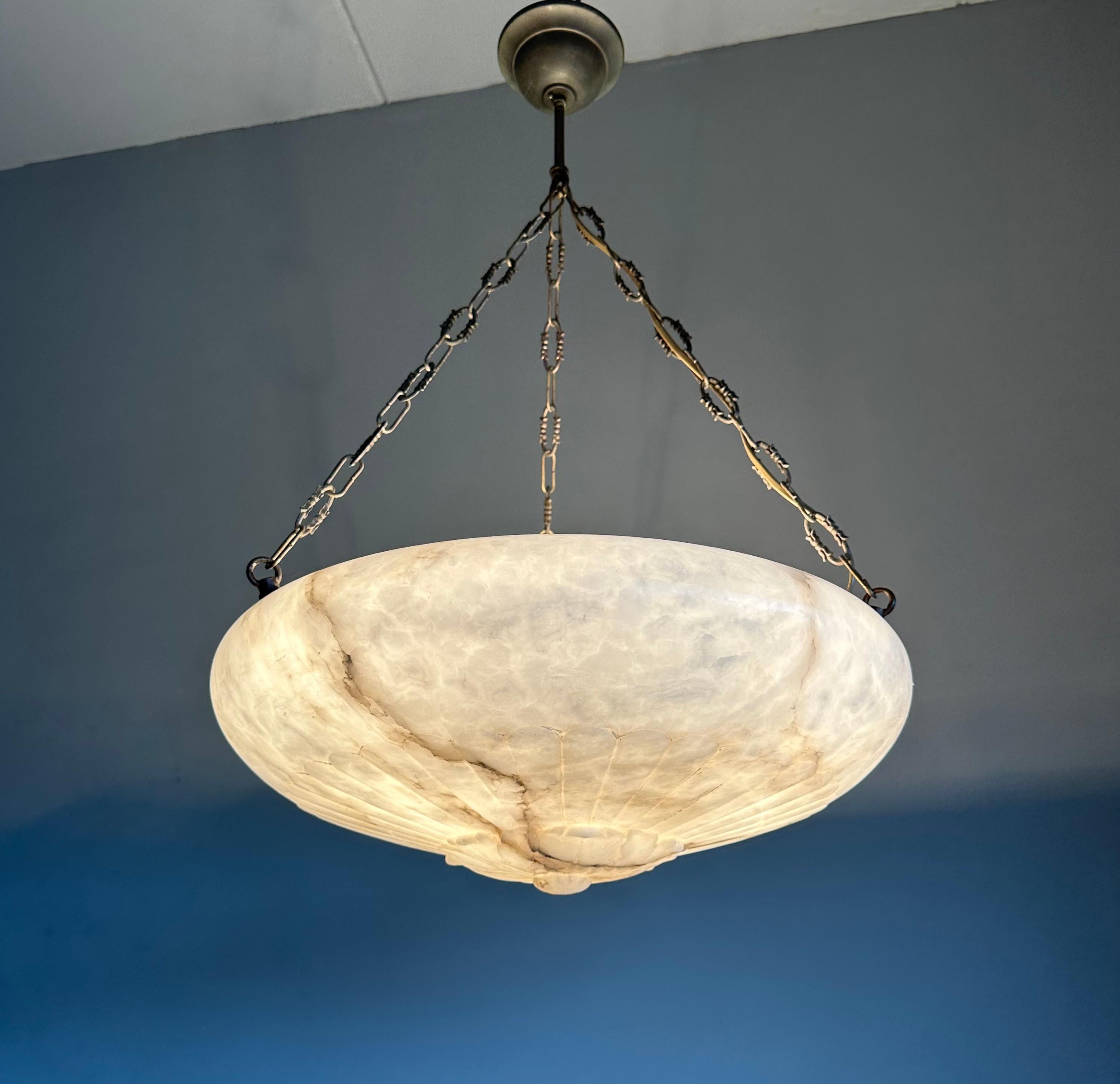 Gorgeous Antique 20 Inches in Diameter White & Black Alabaster Chandelier Light For Sale 4