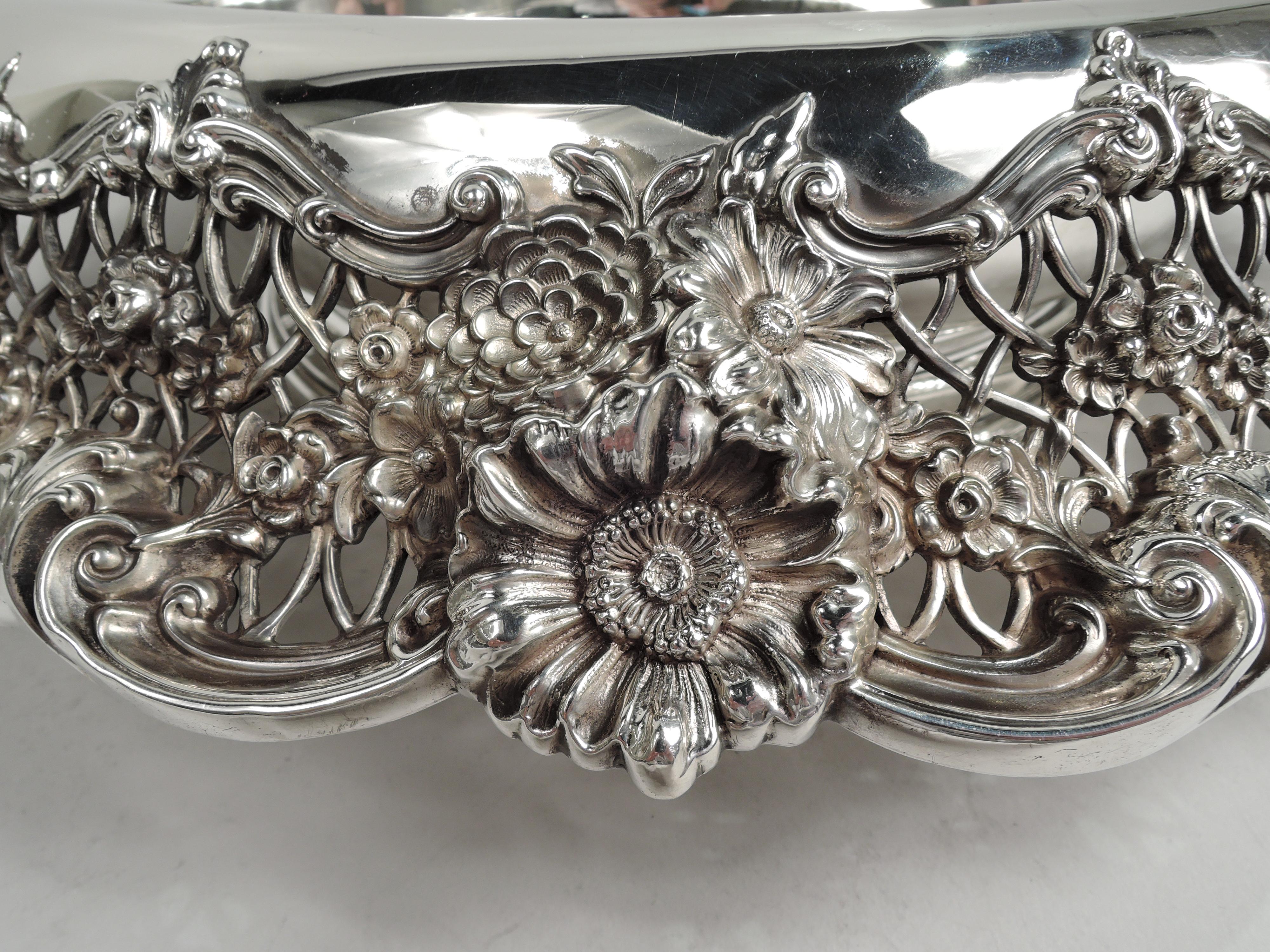 Gorgeous Antique American Sterling Silver Centerpiece Bowl In Excellent Condition In New York, NY