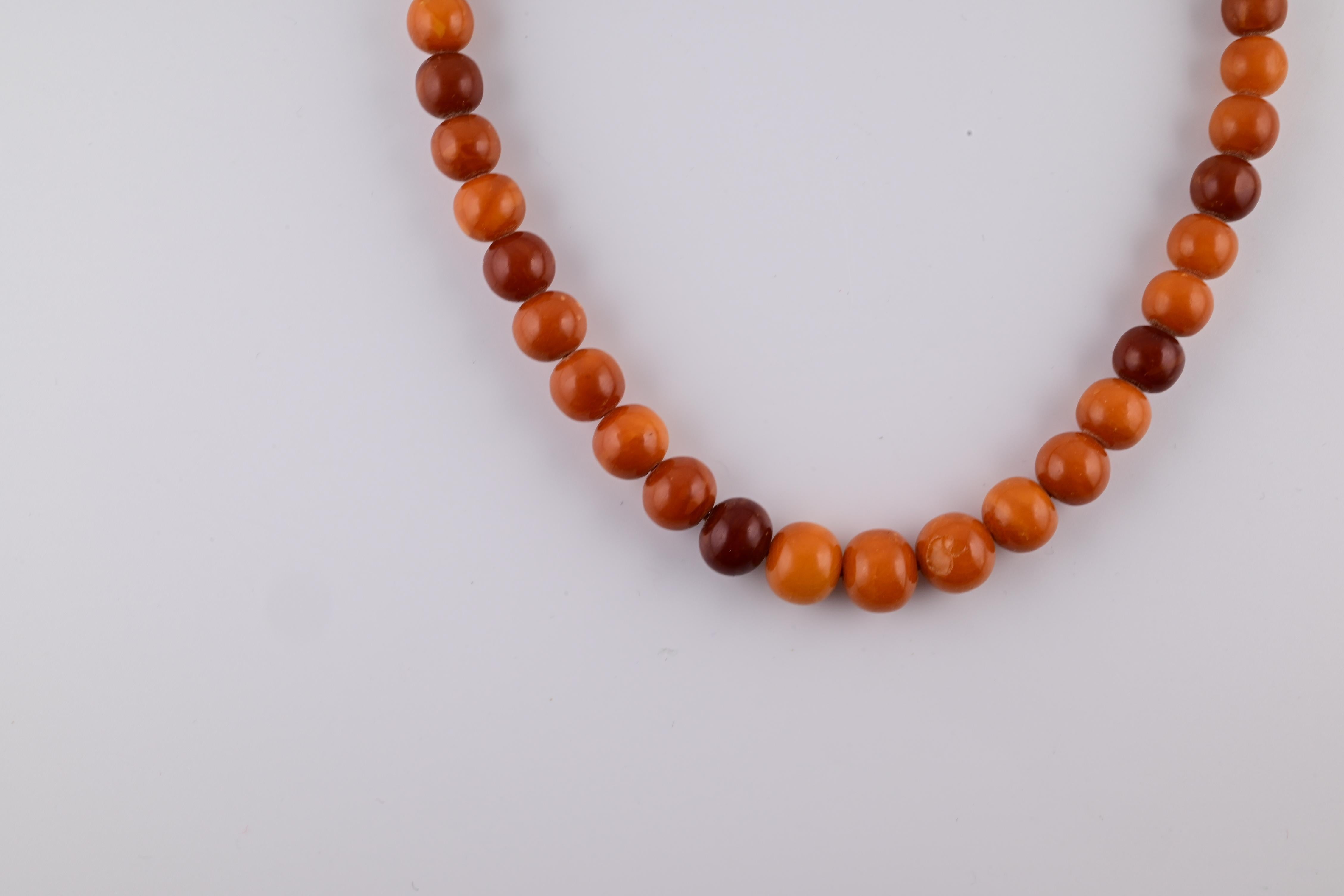 Gorgeous Antique Butterscotch Amber Necklace Ottoman Beads 15.17 Grams For Sale 7