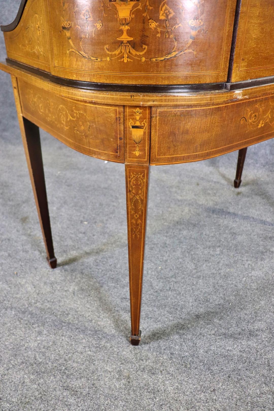 Gorgeous Antique English Inlaid Walnut Carlton House Desk Circa 1900 For Sale 7