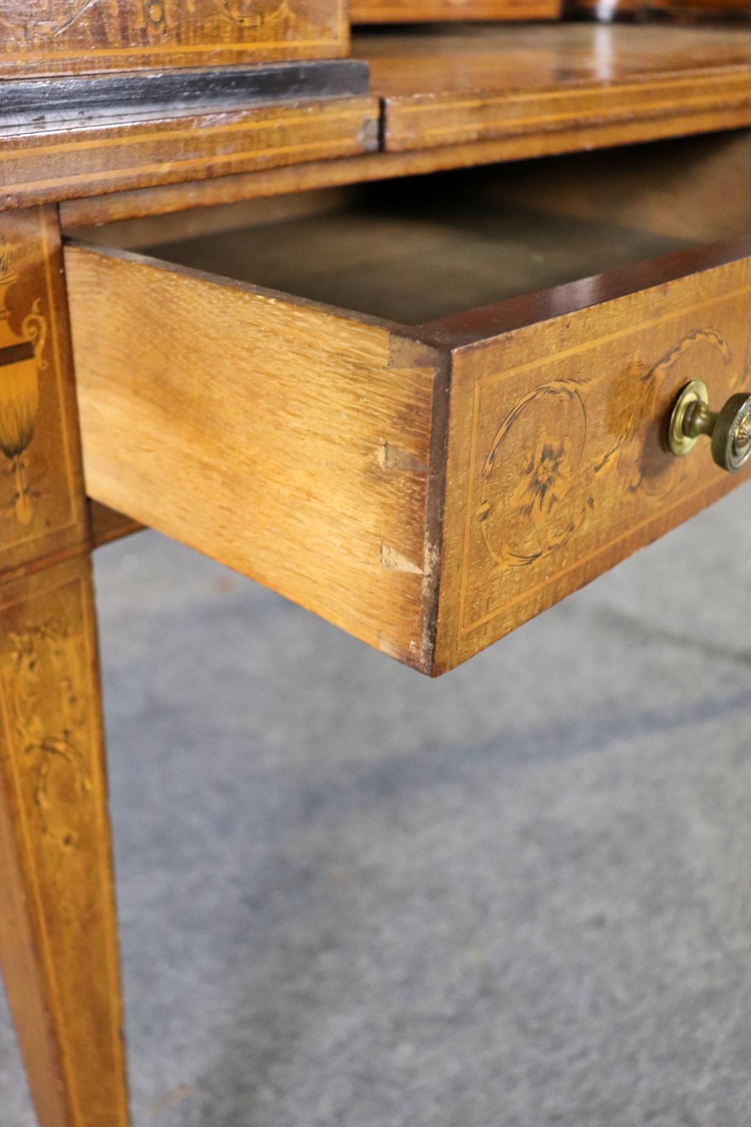 Edwardian Gorgeous Antique English Inlaid Walnut Carlton House Desk Circa 1900 For Sale