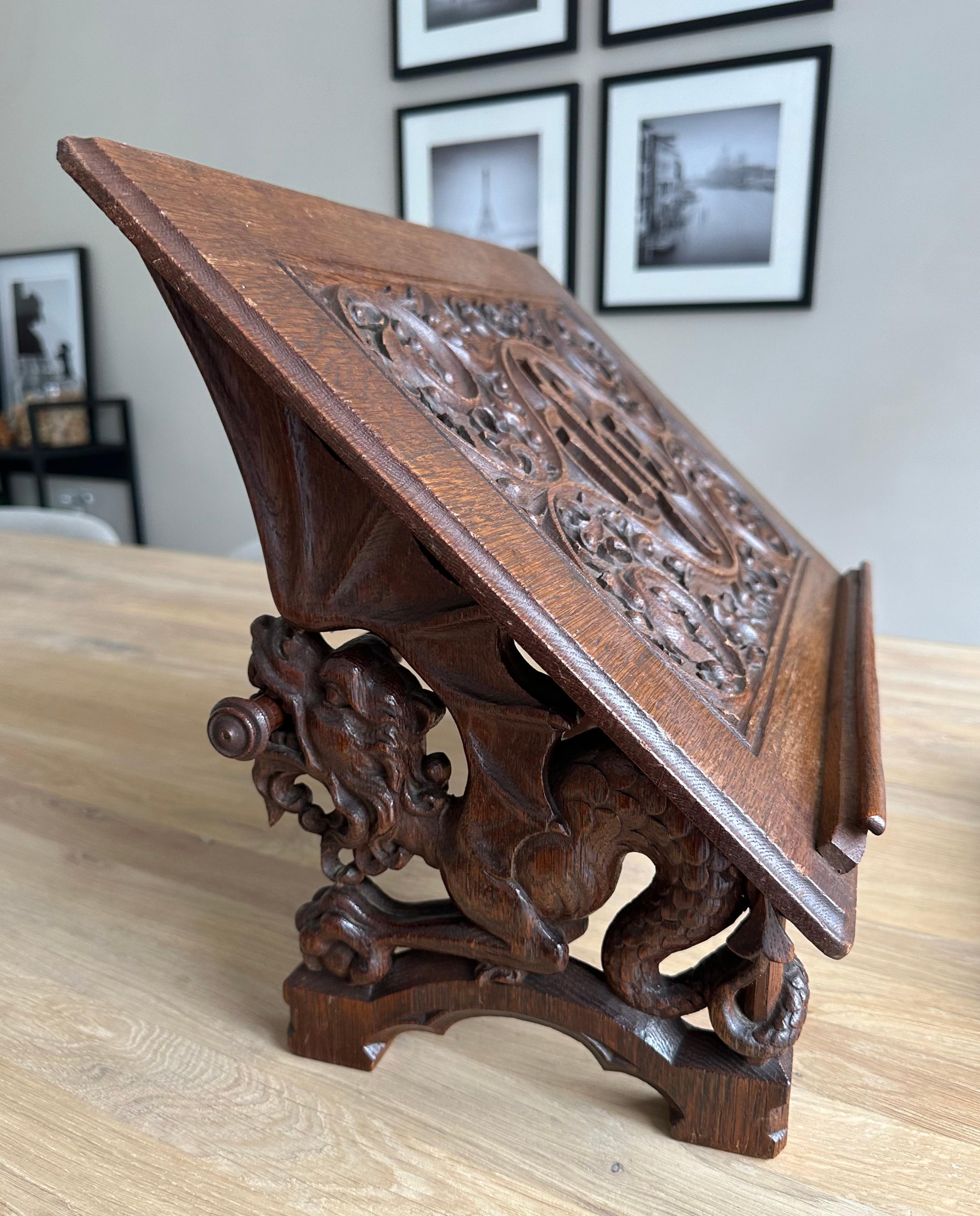 Gorgeous Antique Hand Carved Oak Gothic Revival Bible Stand w. Dragon Sculptures For Sale 13