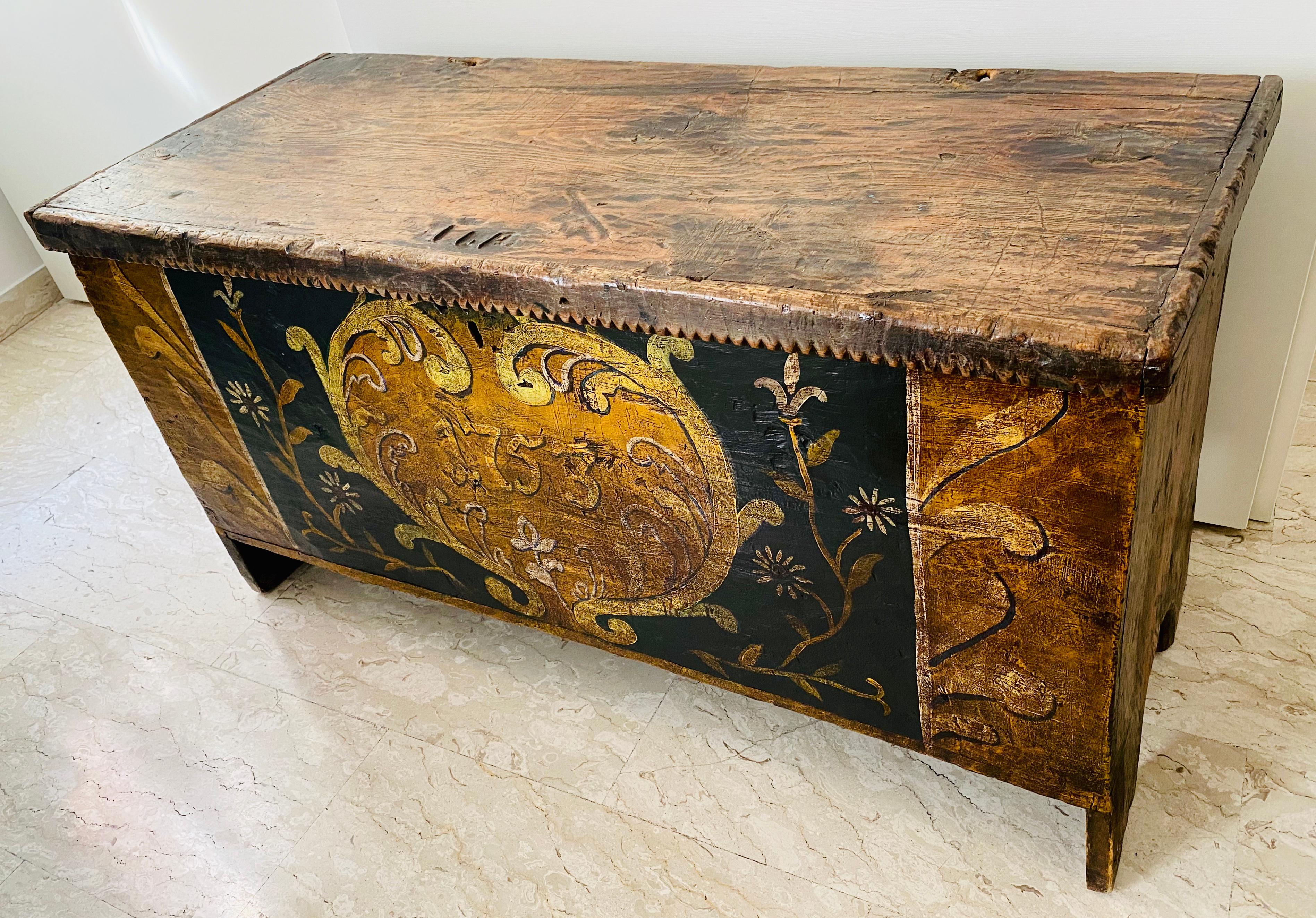 Gorgeous Antique Italian Wooden Case, 18th Century 'Year 1753' For Sale 3