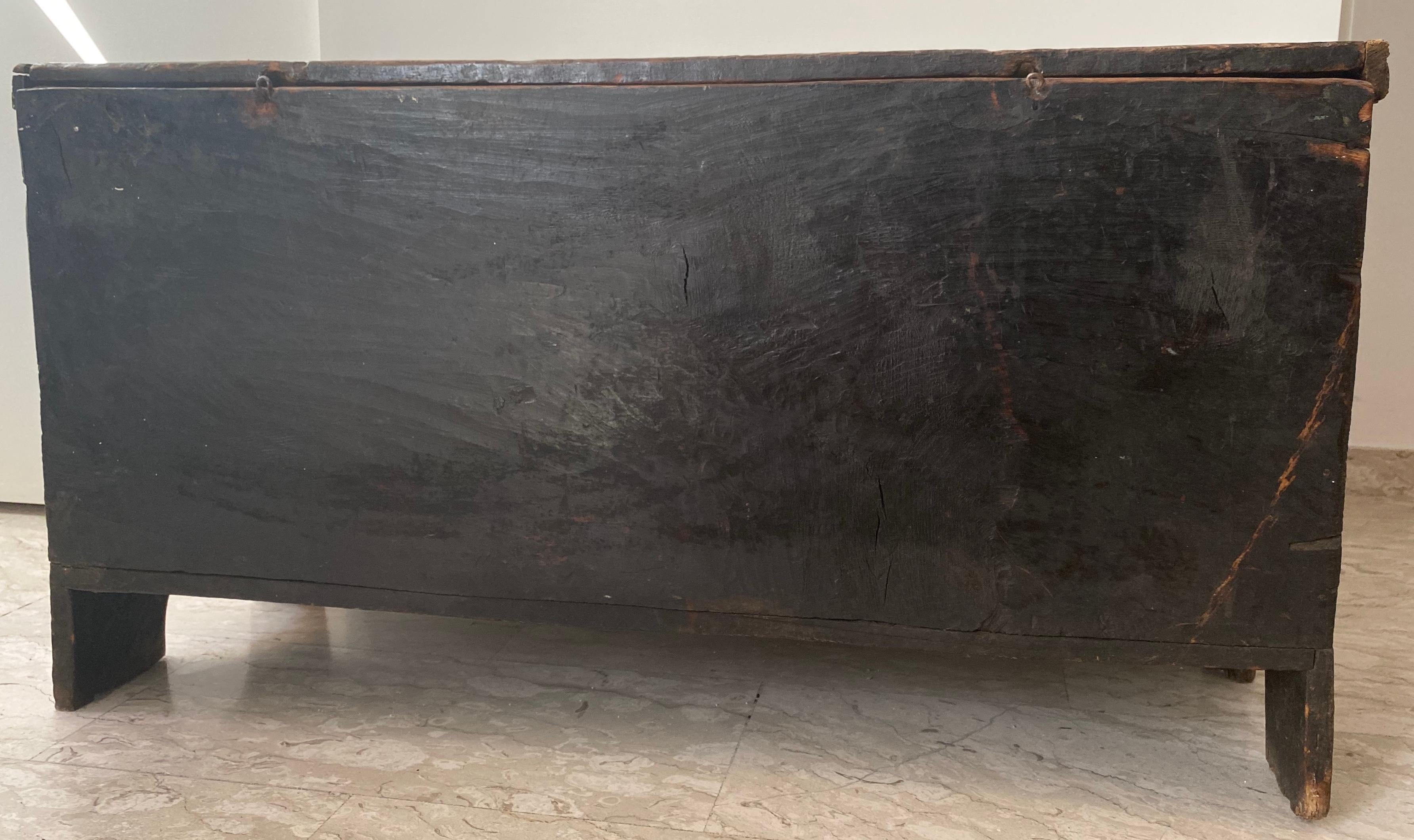 Gorgeous Antique Italian Wooden Case, 18th Century 'Year 1753' For Sale 13