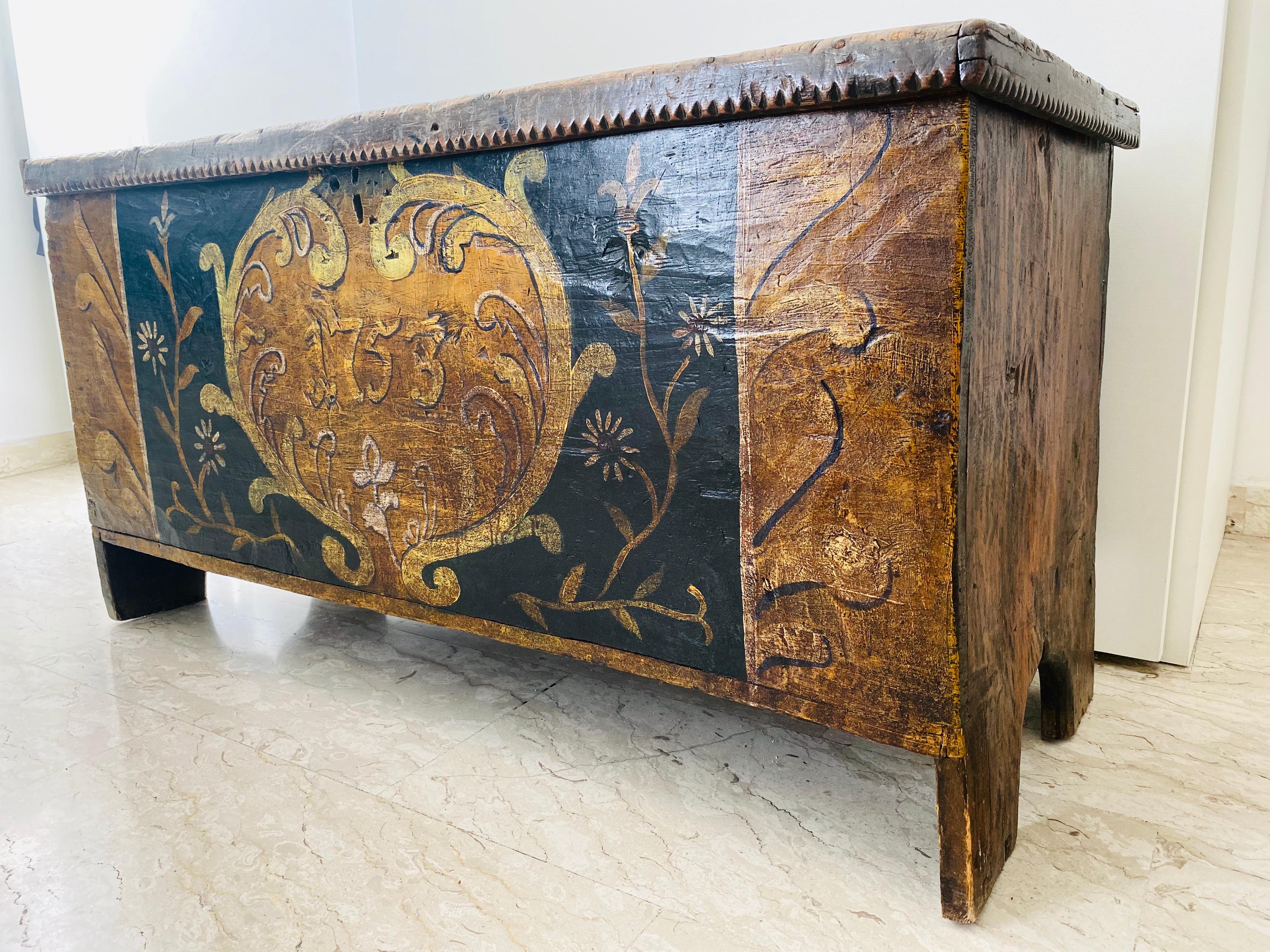 Baroque Gorgeous Antique Italian Wooden Case, 18th Century 'Year 1753' For Sale