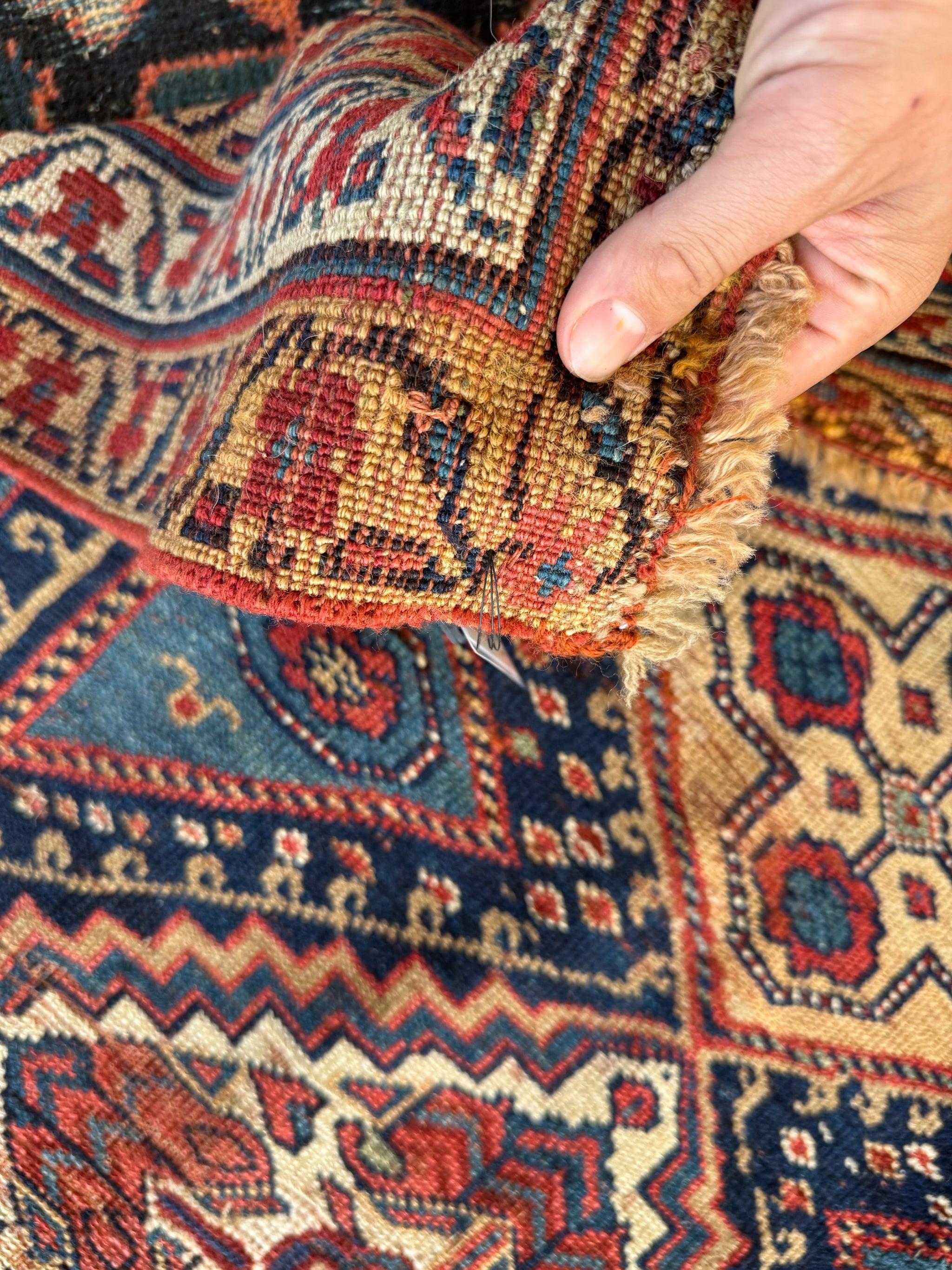 Wunderschöner antiker Stammes-Textil-Läufer, ca. 1920er Jahre (Stammeskunst) im Angebot