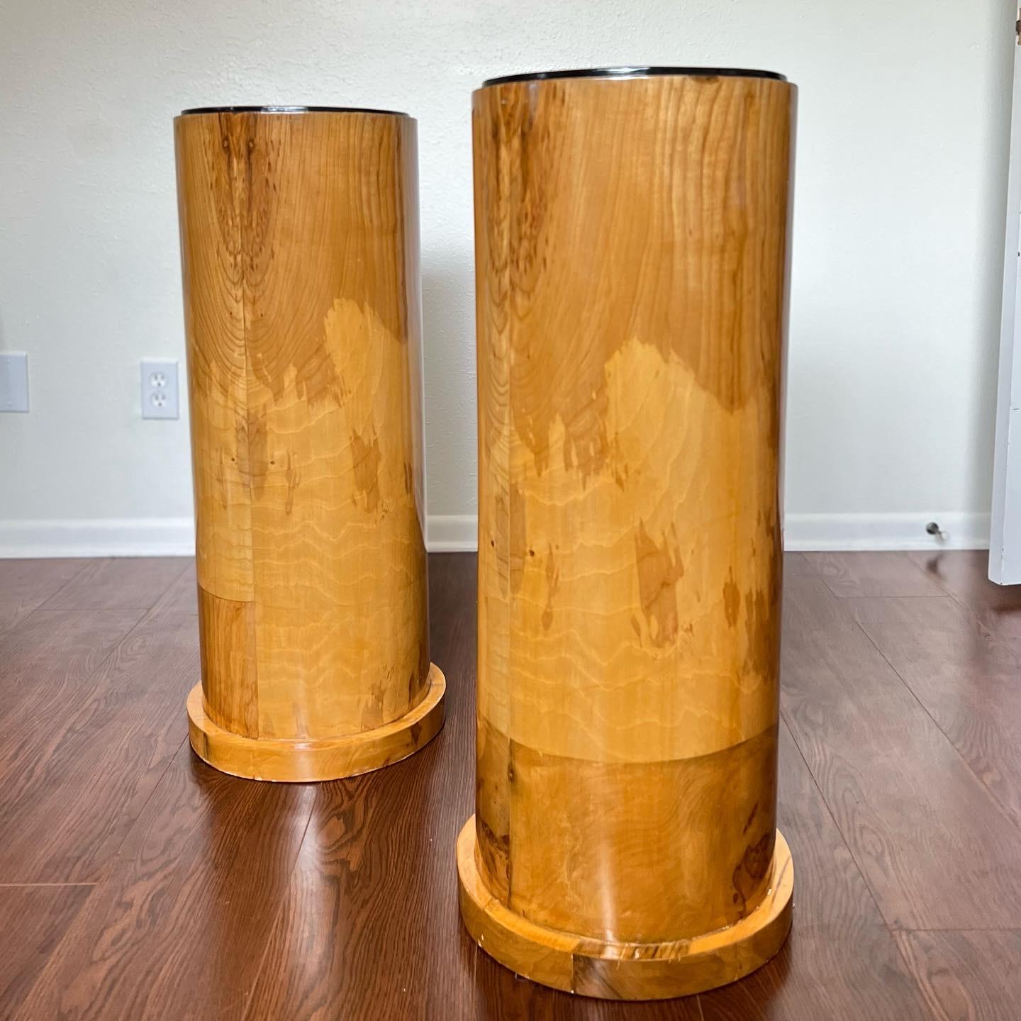 Gorgeous Art Deco Style Burl Pedestal Side Tables In Good Condition In Houston, TX