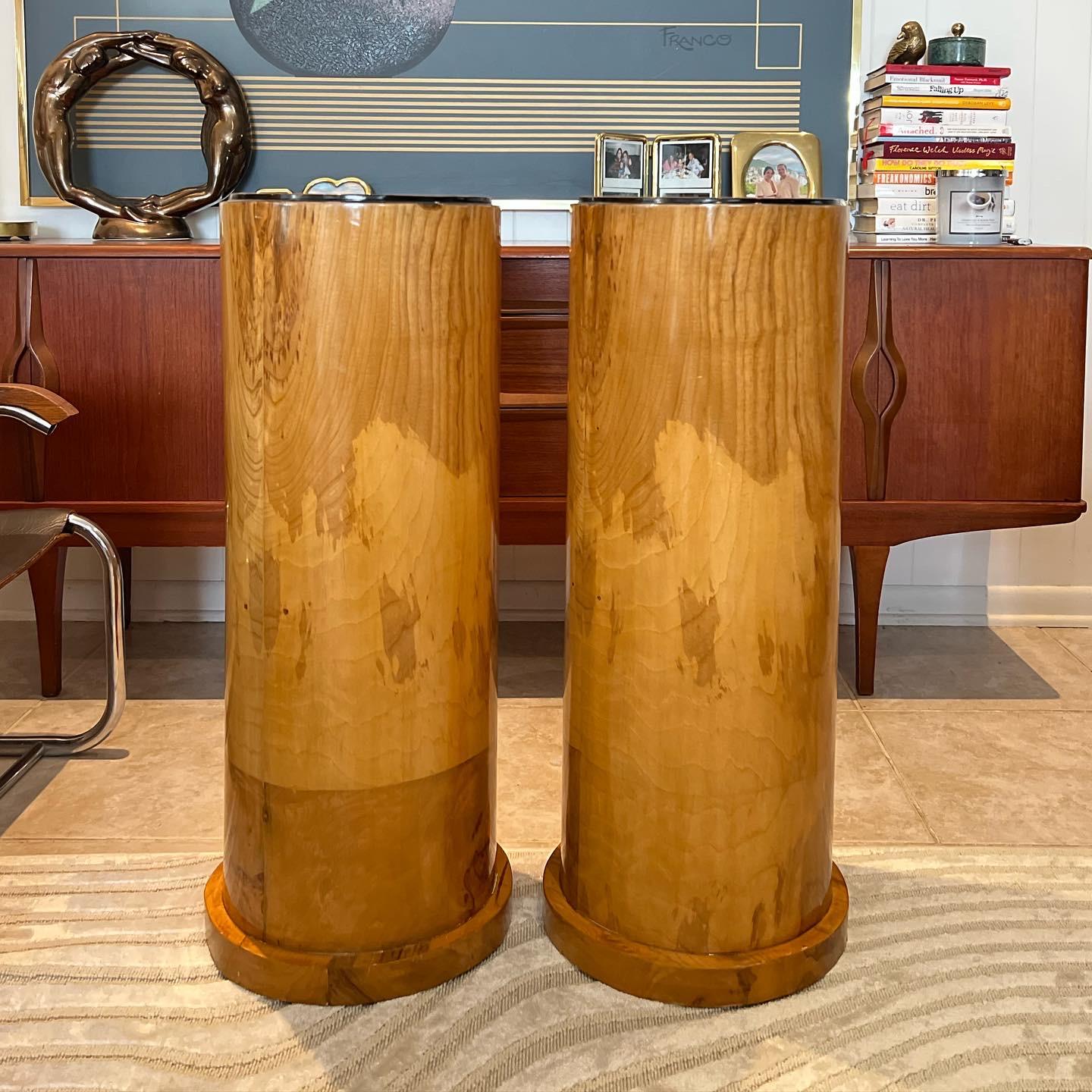 Gorgeous Art Deco Style Burl Pedestal Side Tables 4