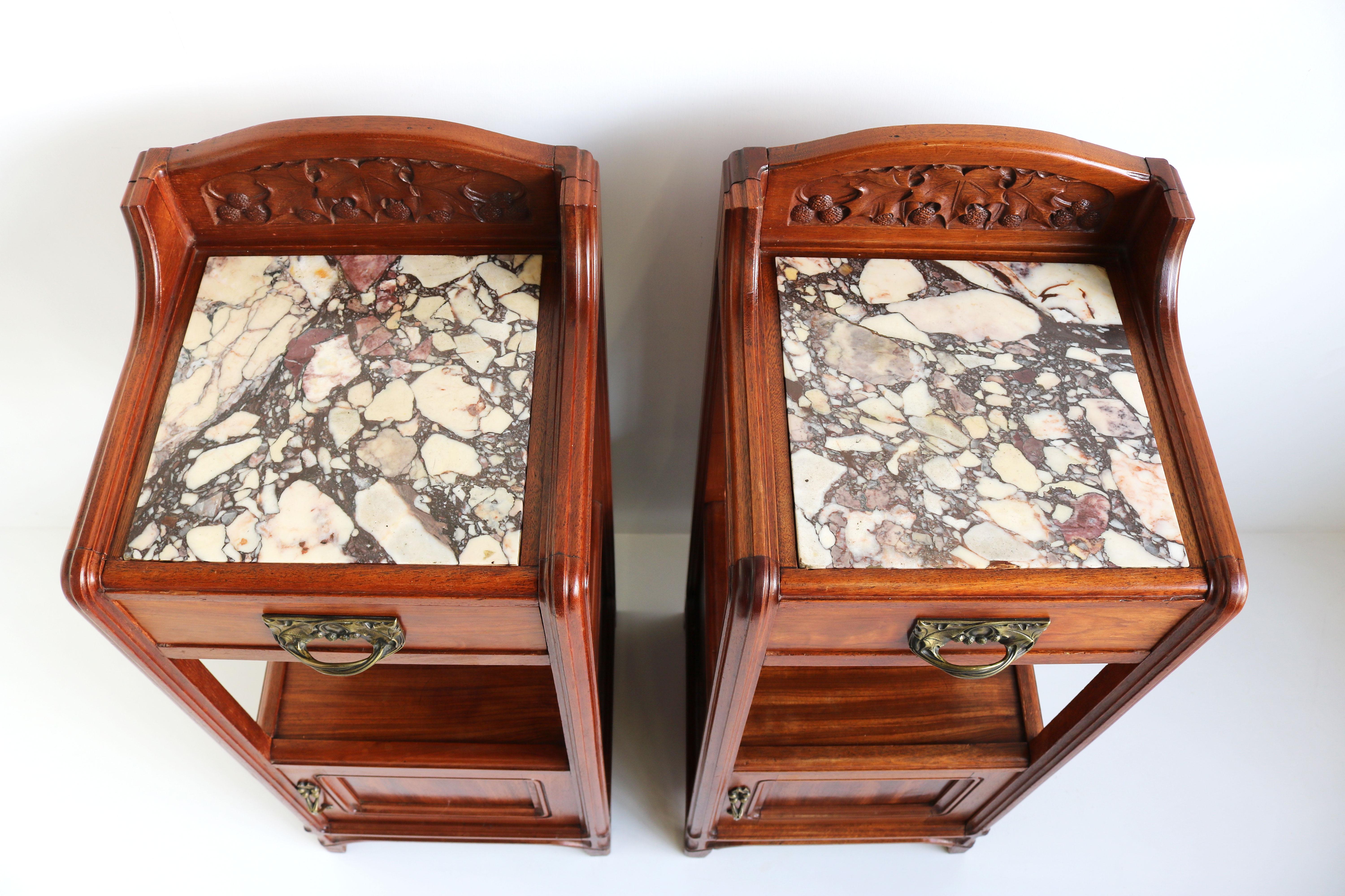 Preciosa pareja de mesillas de noche antiguas Art Nouveau / Art Déco Paul Alexandre Dumas Francés en venta