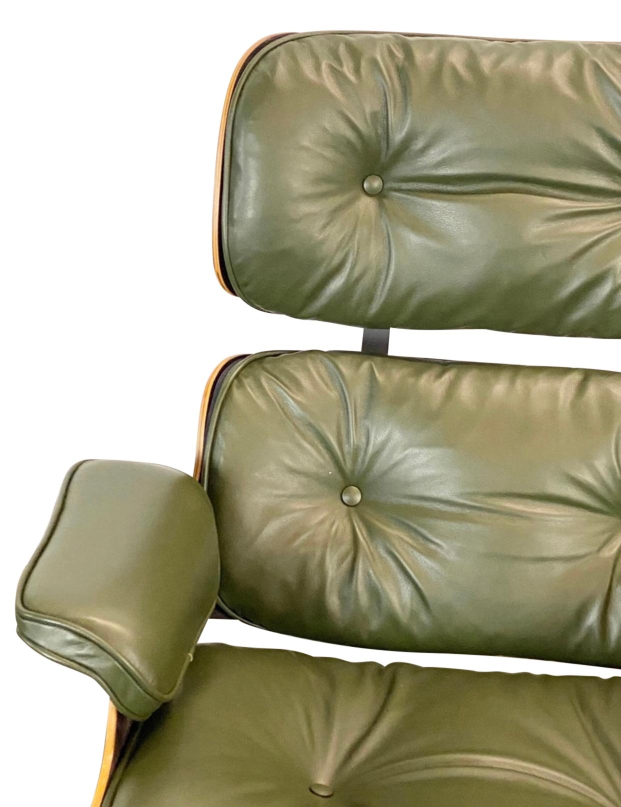 Gorgeous Avocado Eames Lounge Chair and Ottoman 2