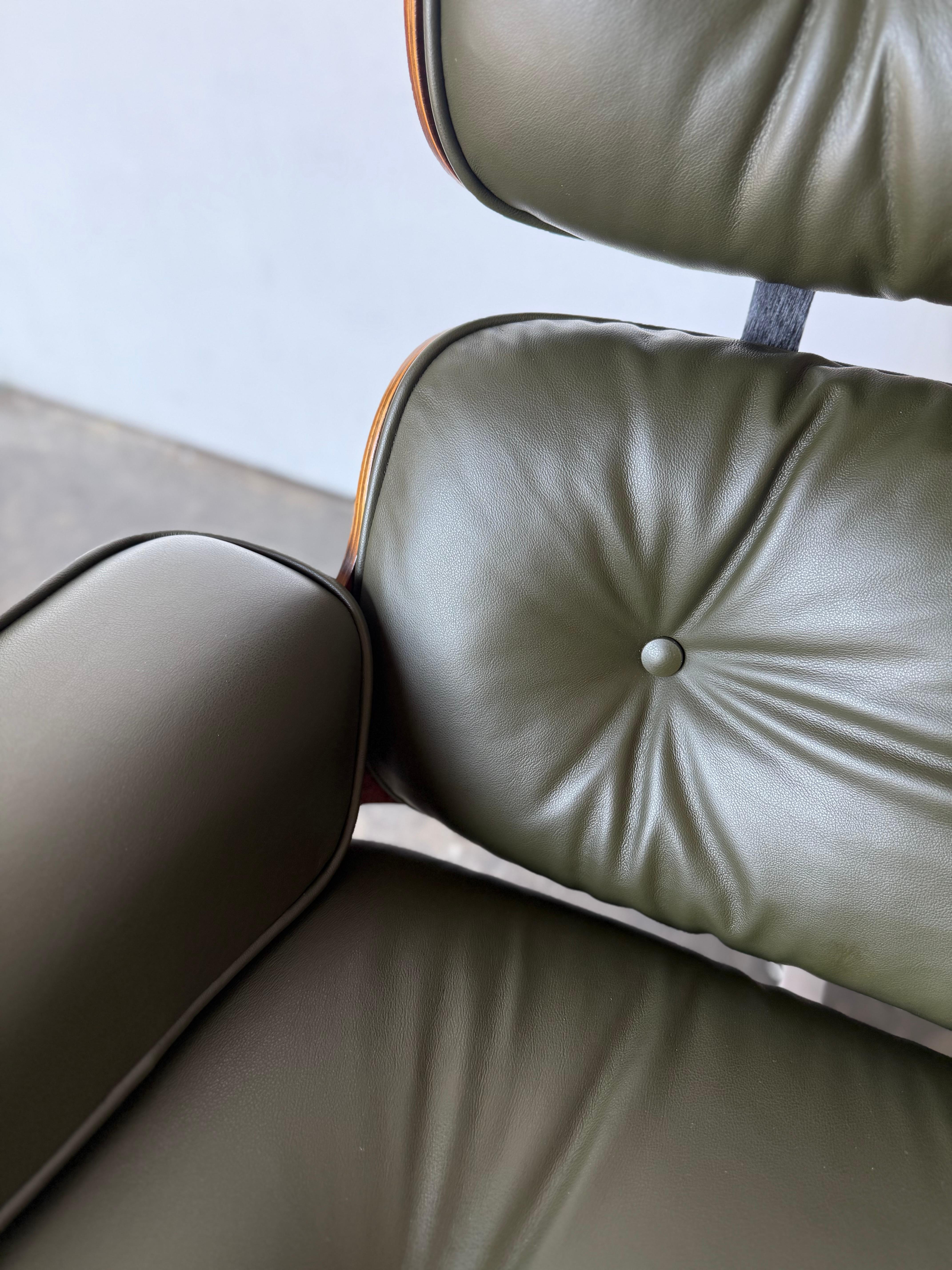 Wunderschöner Avocado Eames-Loungesessel und Ottomane im Angebot 11
