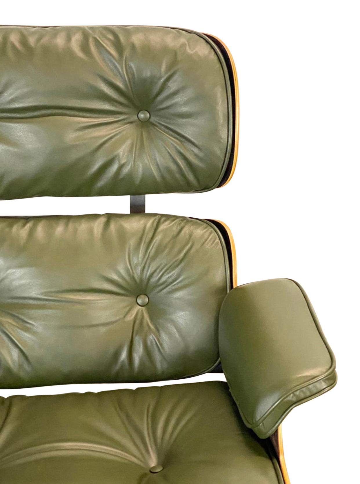 Gorgeous Avocado Eames Lounge Chair and Ottoman 1