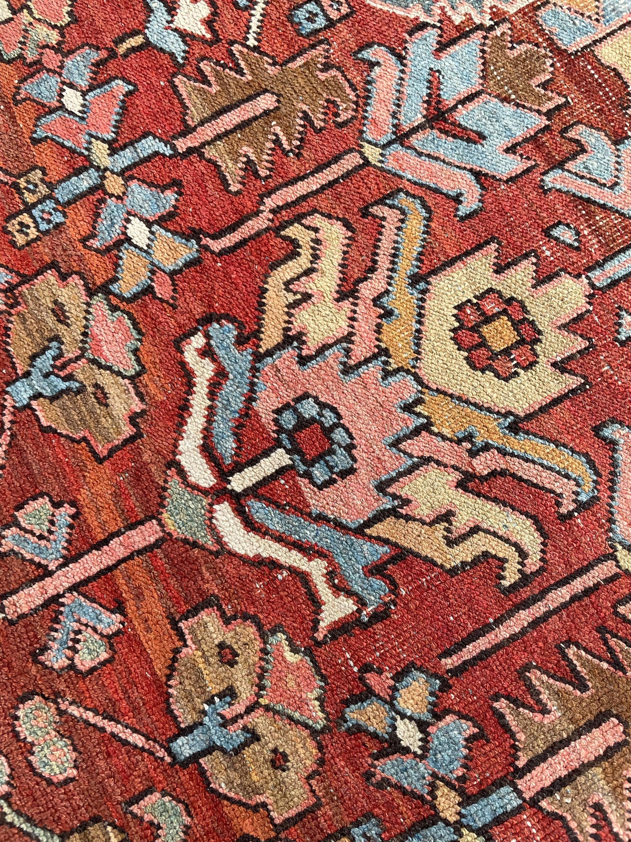Gorgeous Blooming Jungle Antique Rug, circa. 1915-1925 For Sale 5