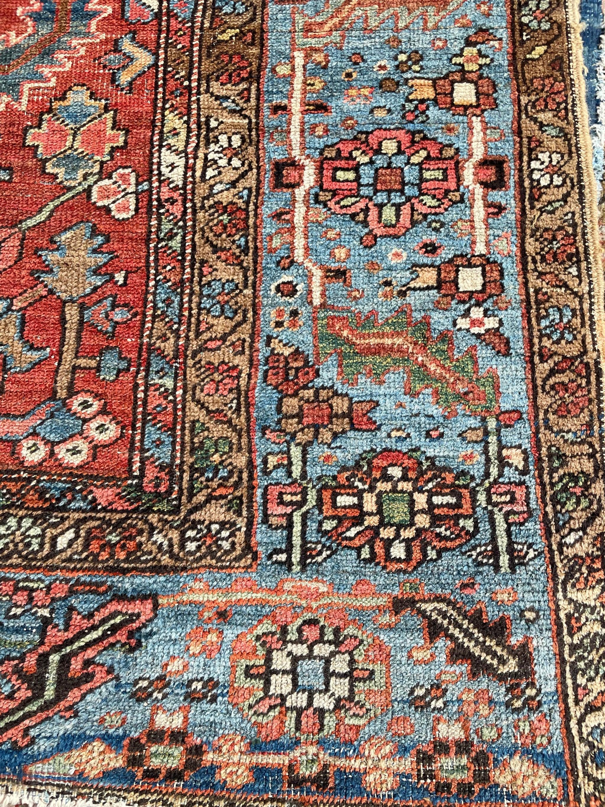 Gorgeous Blooming Jungle Antique Rug, circa. 1915-1925 For Sale 9