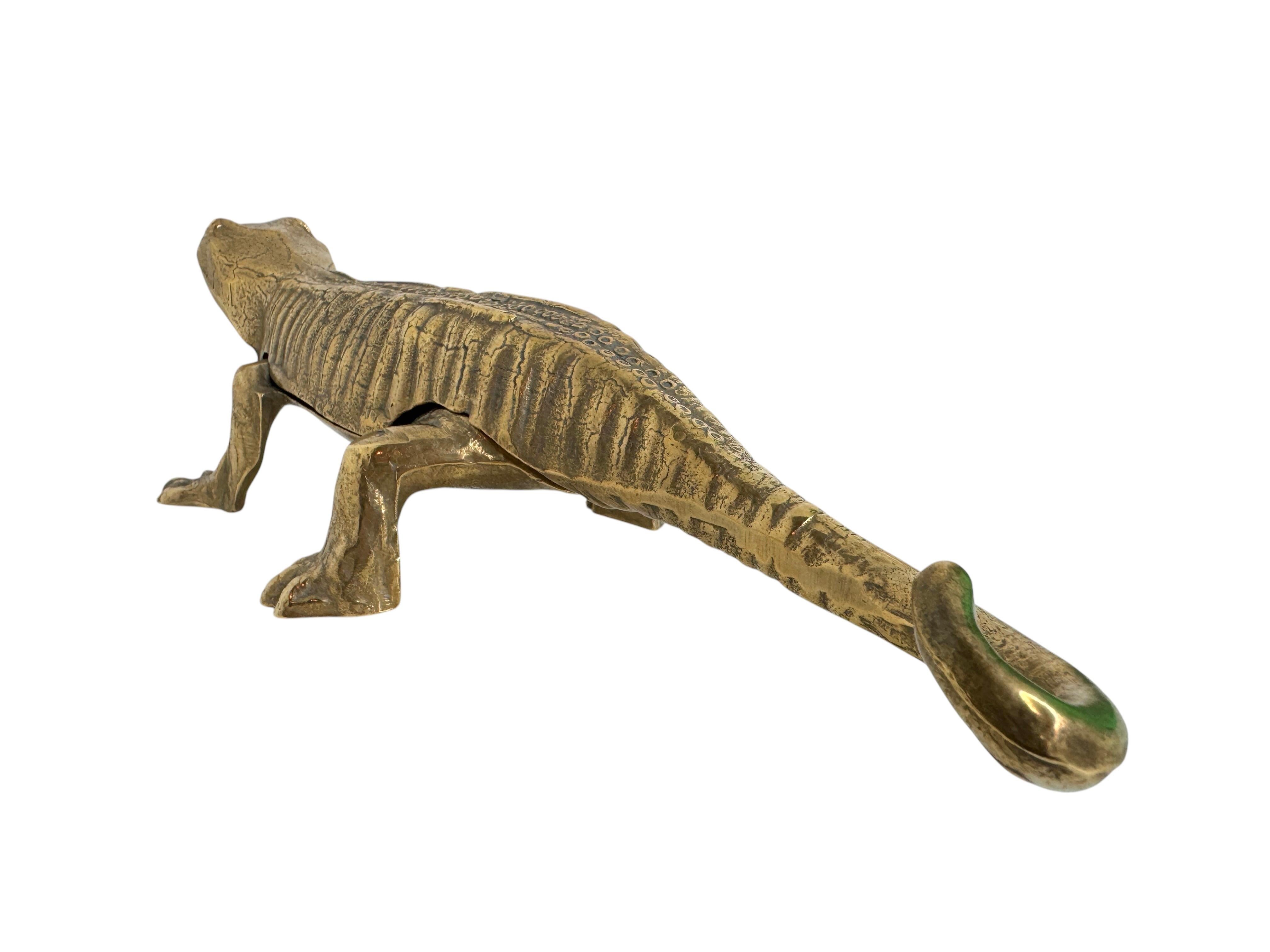 Gorgeous Brass Lizard Nutcracker Vintage, France, 1960s Mid Century Modern In Good Condition For Sale In Nuernberg, DE