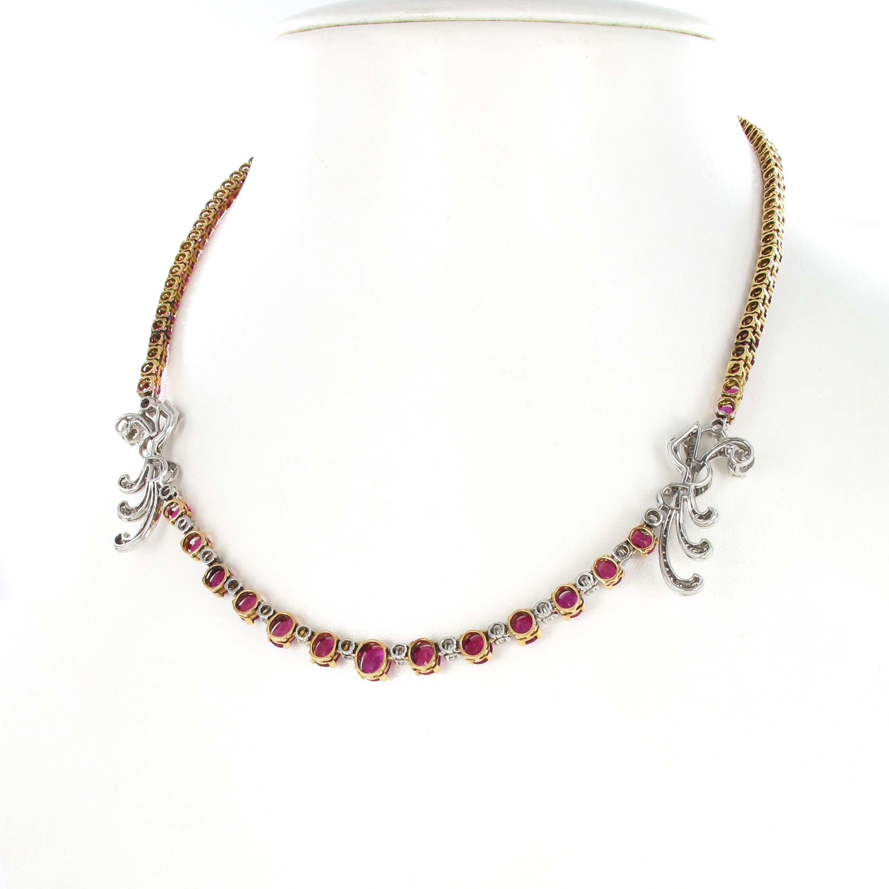 Gorgeous Burmese Ruby and Diamond Necklace in Platinum and 18 Karat Gold In Good Condition For Sale In Lucerne, CH