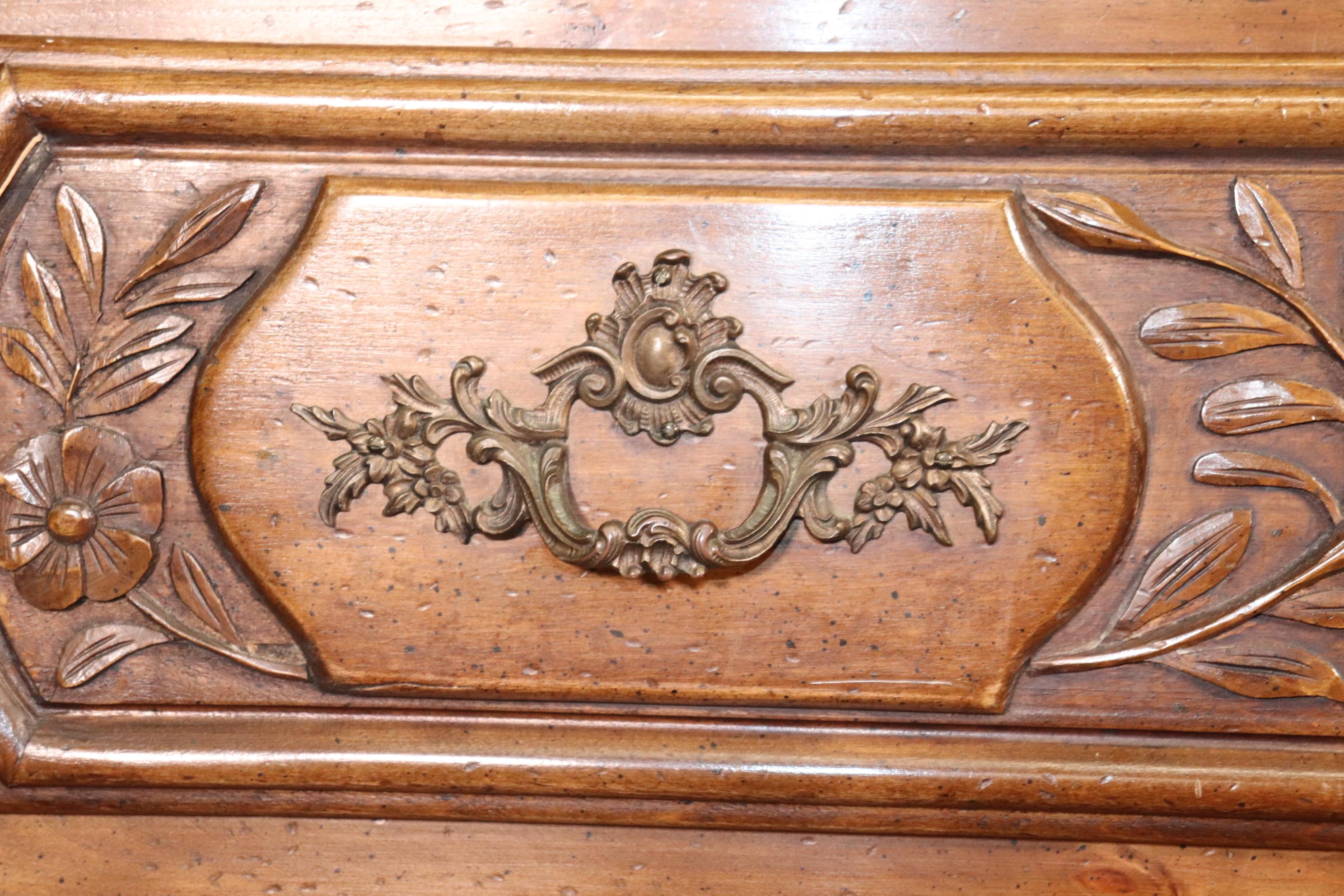 Gorgeous Carved Walnut Floral French Louis XV Country Commode, Circa 1970 For Sale 7