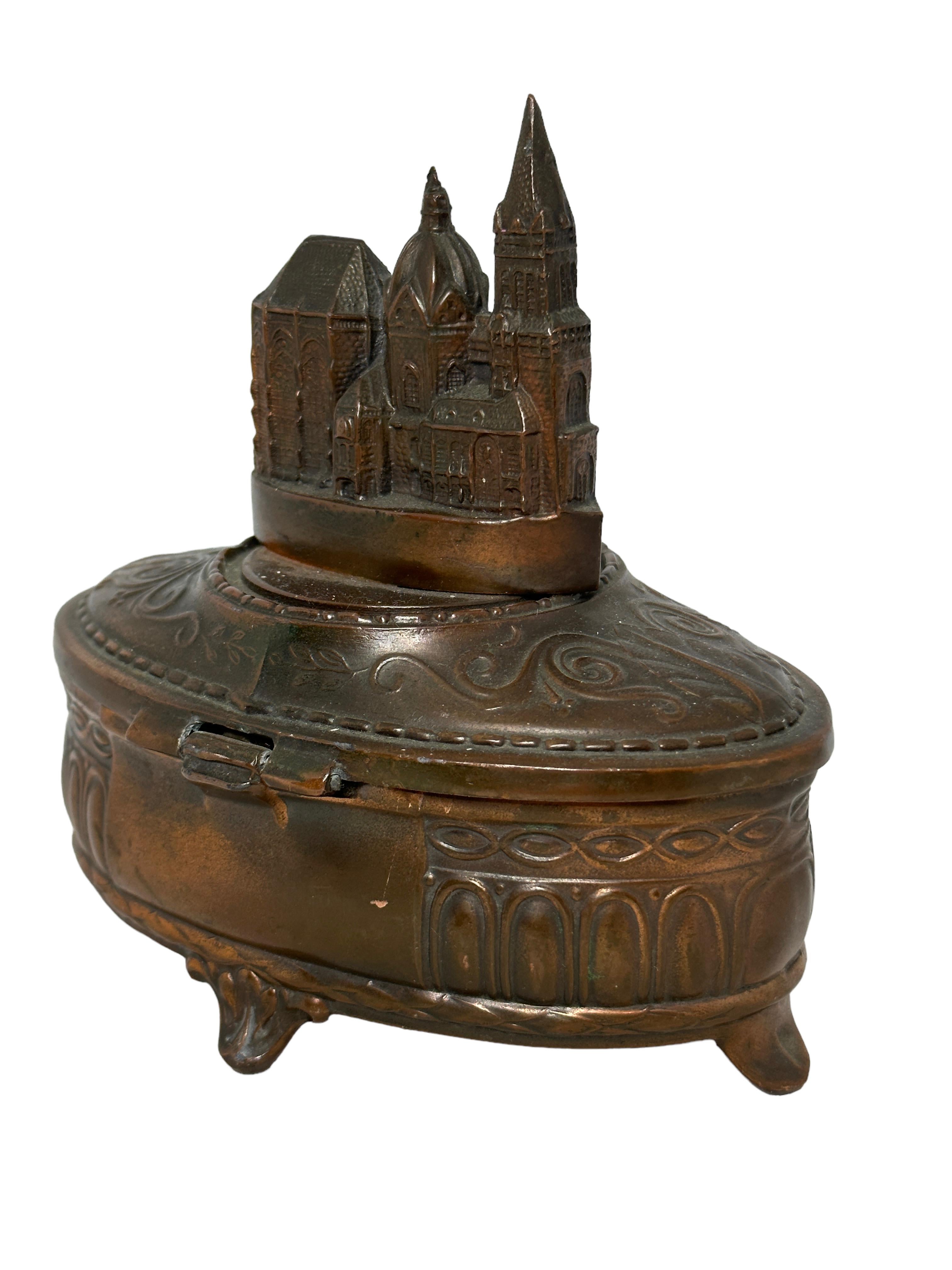 Mid-20th Century Gorgeous Cathedral Aachen Souvenir Trinket Jewelry Box Antique, German, 1950s