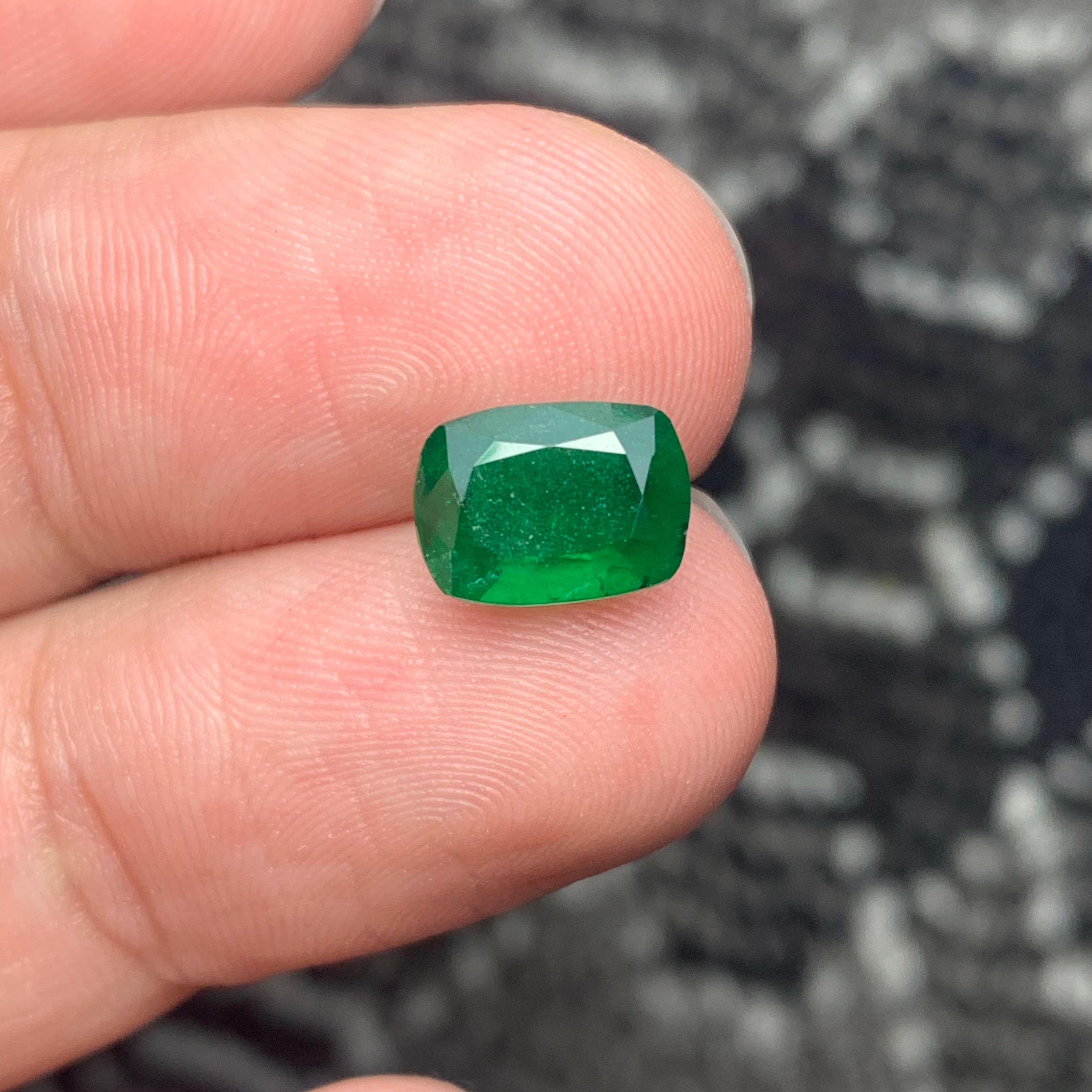 Gorgeous Certified Natural Green Emerald from Swat Pakistan Mine 1.96 Carat 6