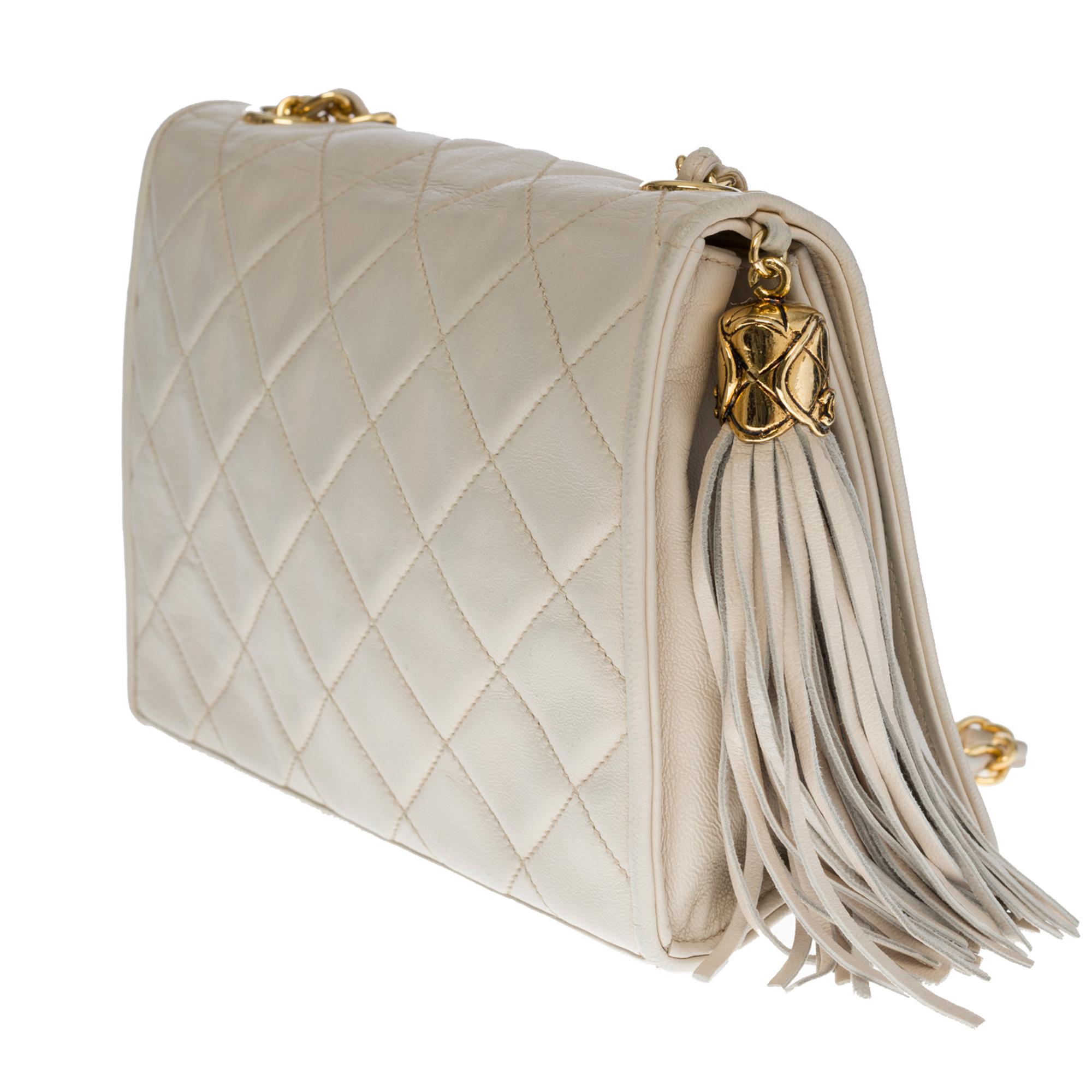 chanel weisse tasche