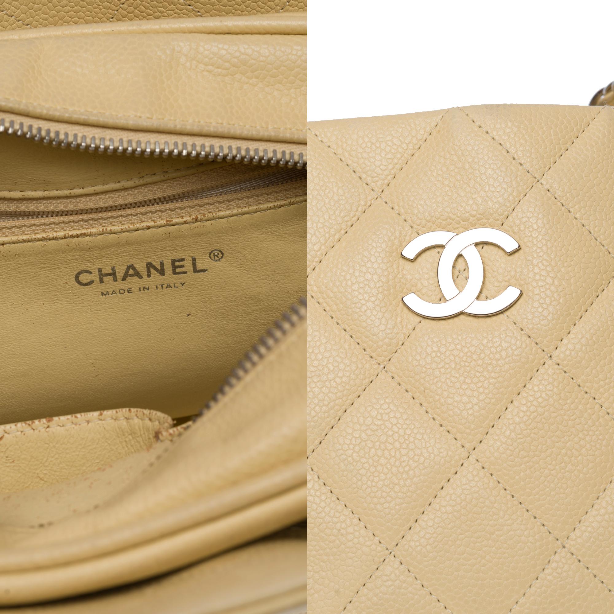 Women's Gorgeous Chanel Classic shoulder bag in beige caviar quilted leather, SHW
