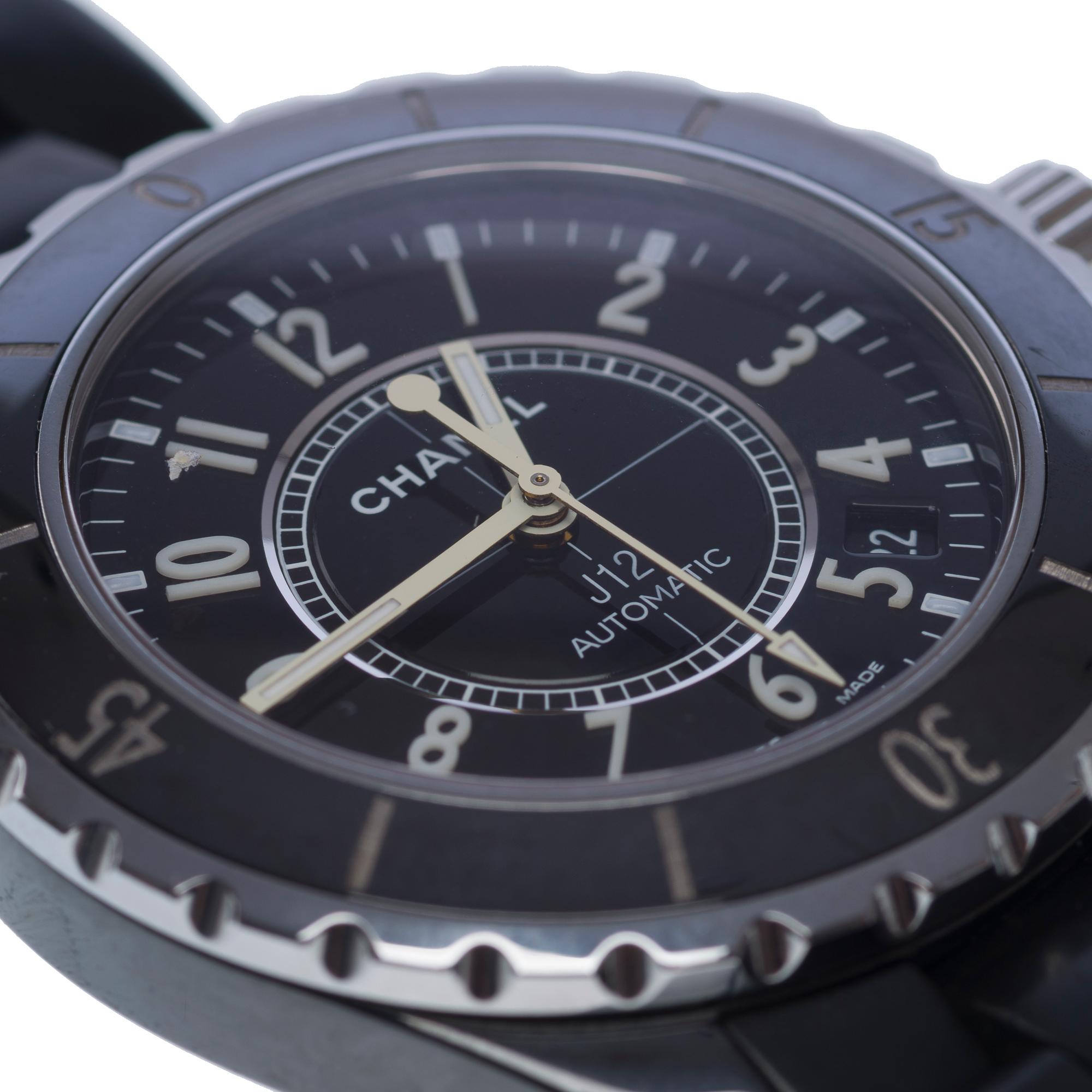 Women's Gorgeous Chanel J12 automatic black ceramic wristwatch