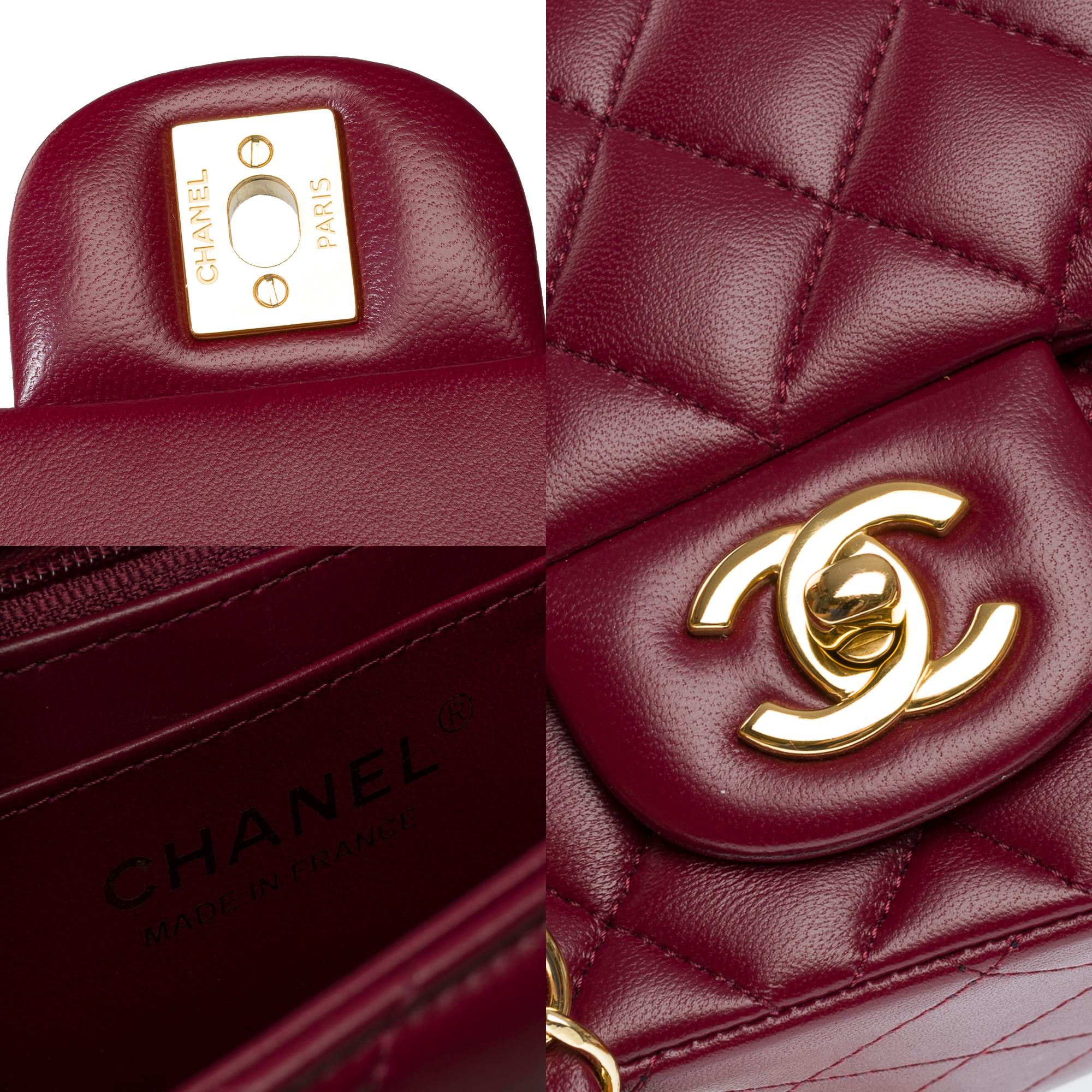 Gorgeous Chanel Mini Timeless Shoulder flap bag in Plum quilted leather, GHW For Sale 3