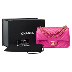 Gorgeous Chanel Timelesss Mini shoulder flap bag in Pink chevron leather, GHW