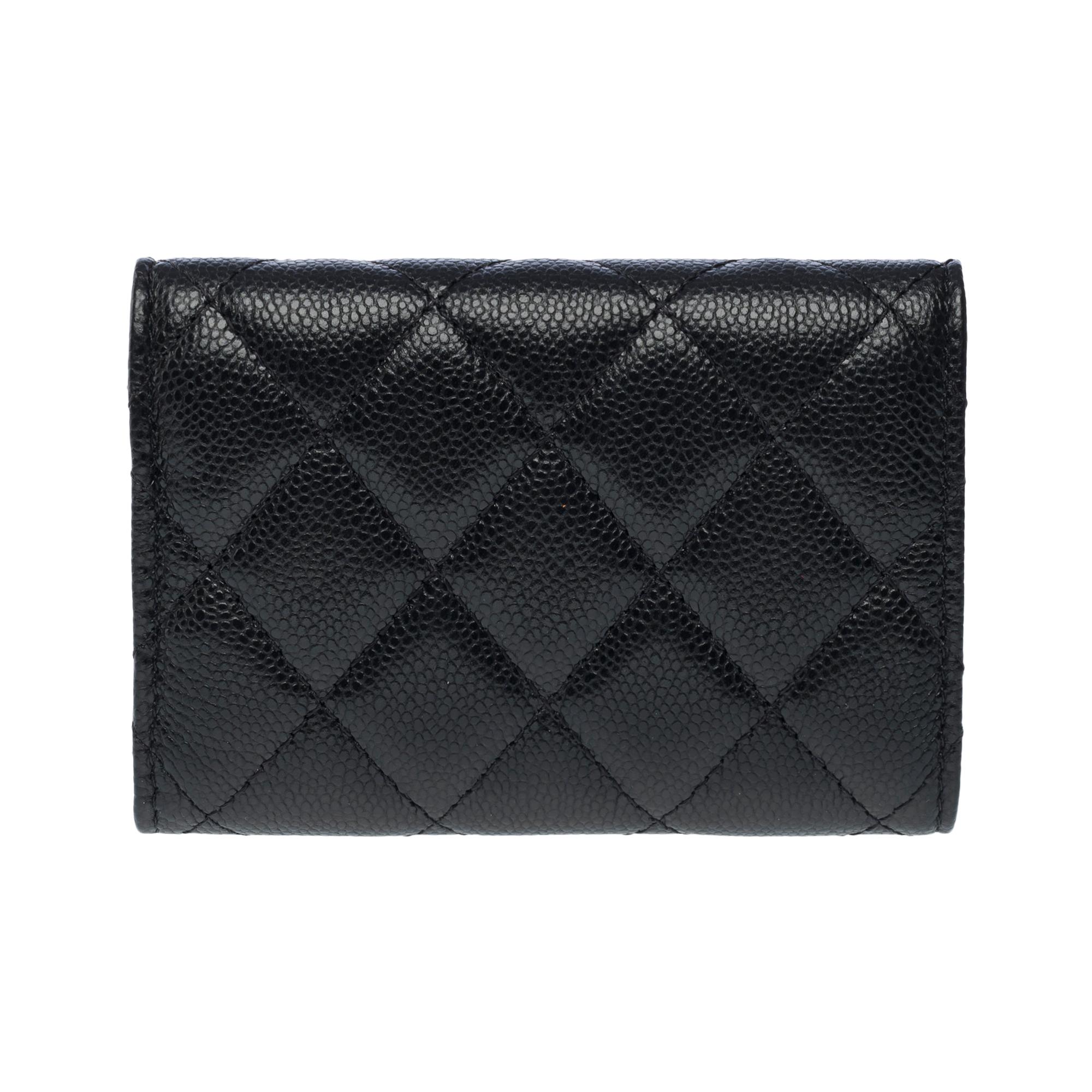 Women's Gorgeous Chanel Wallet  in black Caviar quilted leather, GHW