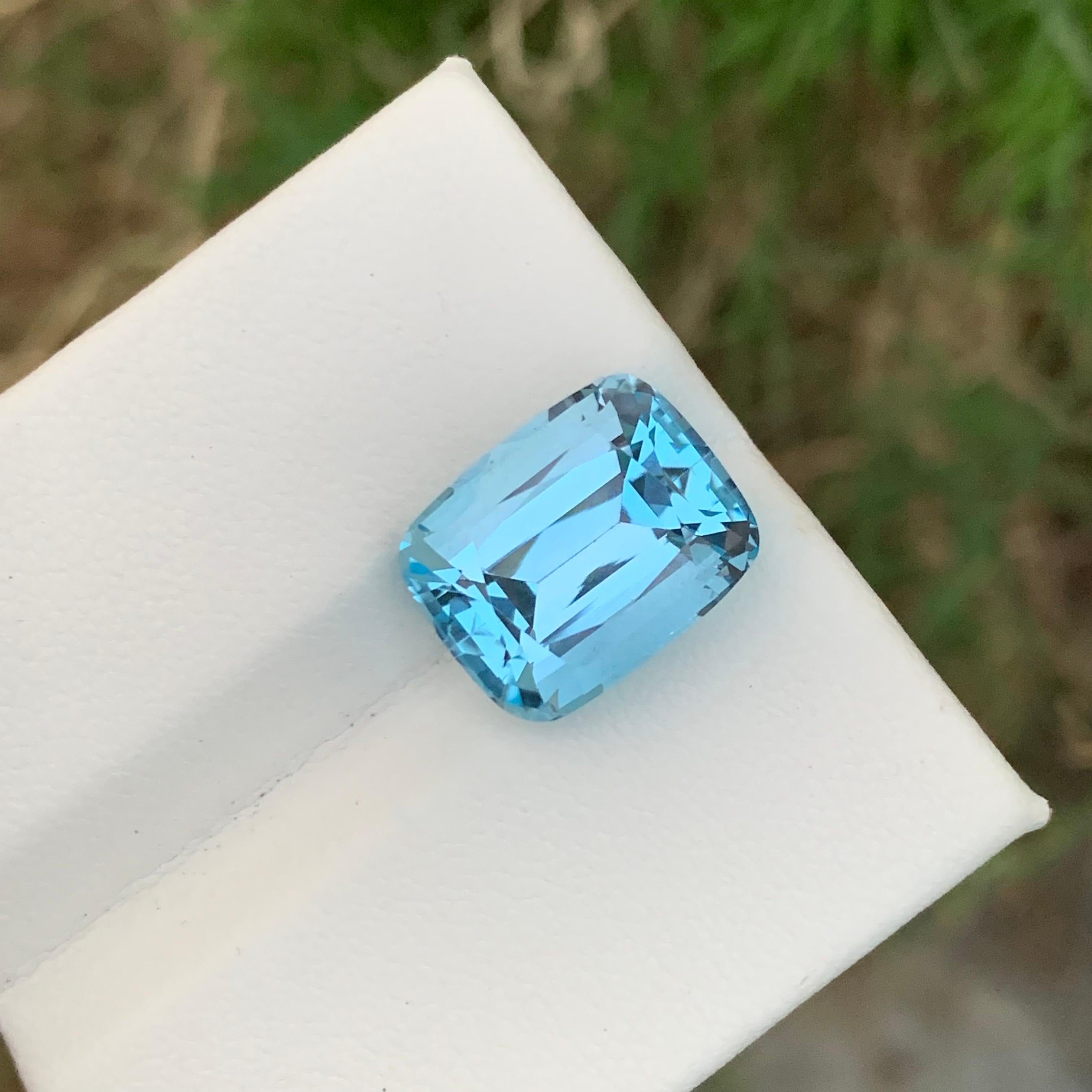 Wunderschöner sauberer facettierter Himmelblauer Topas 12 Karat in brasilianischer Minenschliff-Form im Zustand „Neu“ im Angebot in Peshawar, PK