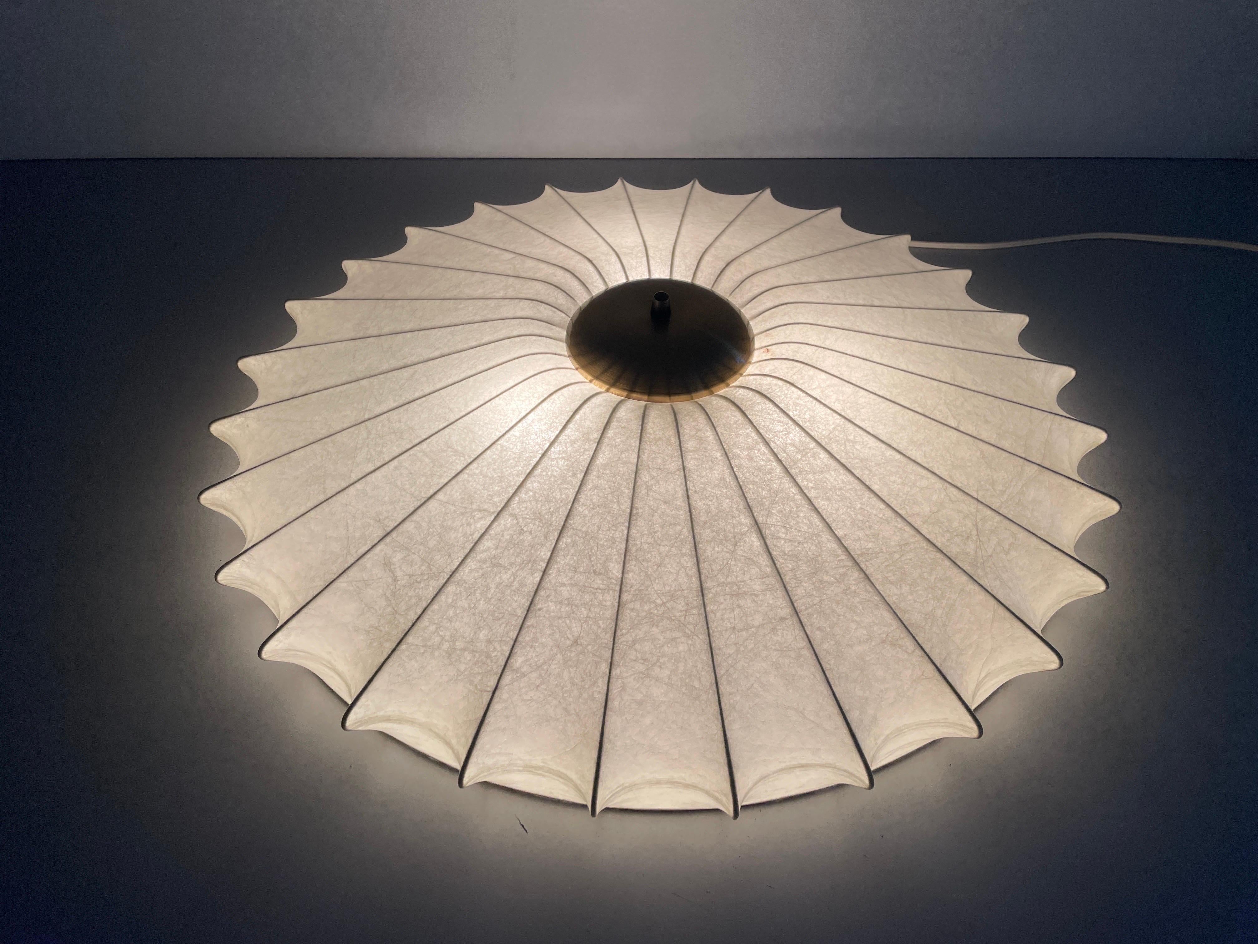 Splendida lampada da soffitto Cocoon Large Flush Mount di GOLDKANT, anni '60, Germania in vendita 5