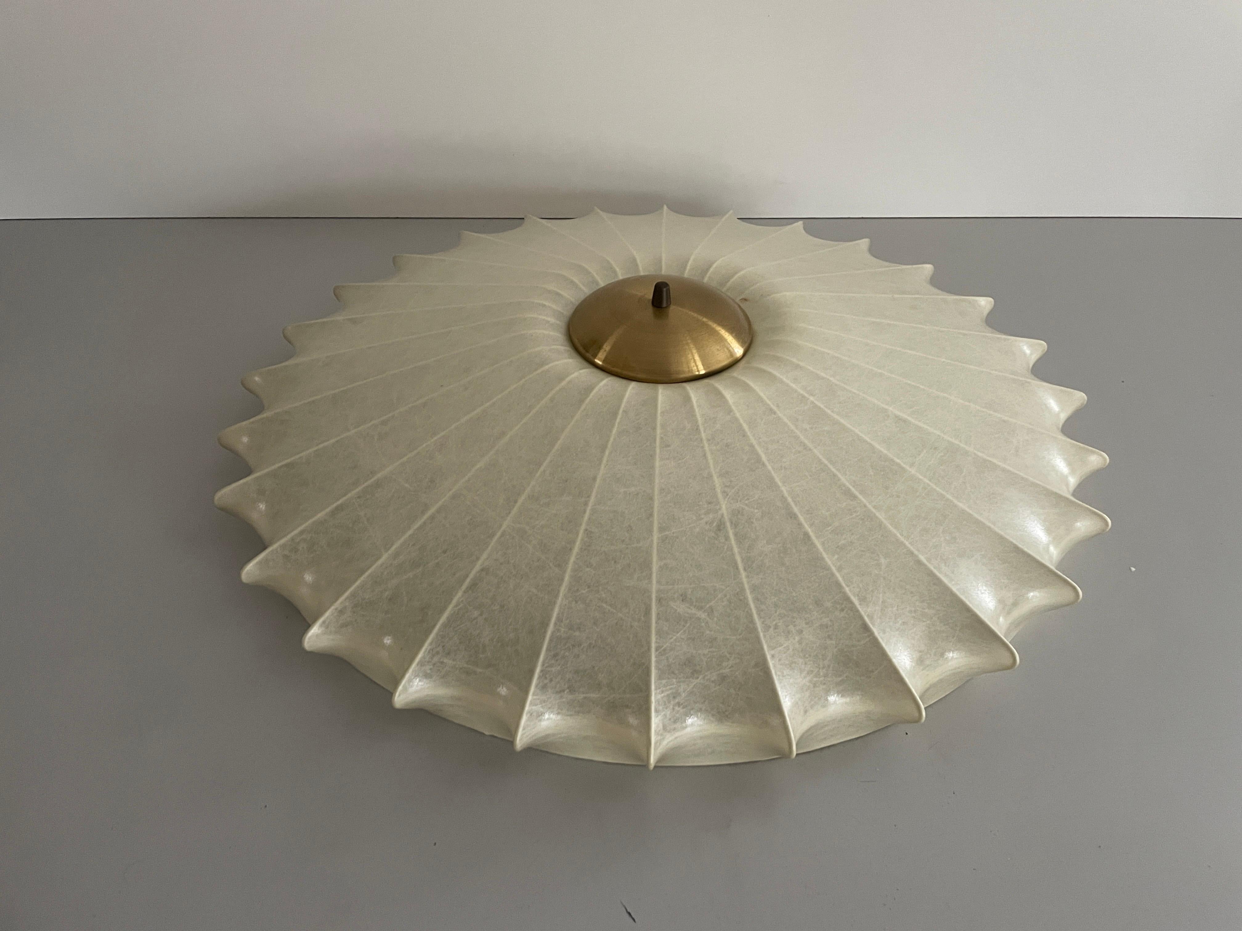 Tedesco Splendida lampada da soffitto Cocoon Large Flush Mount di GOLDKANT, anni '60, Germania in vendita